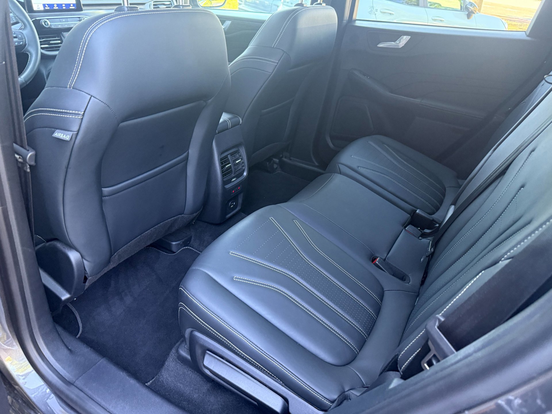 Ford Kuga 2.5 PHEV 225pk Vignale (2022), foto 30