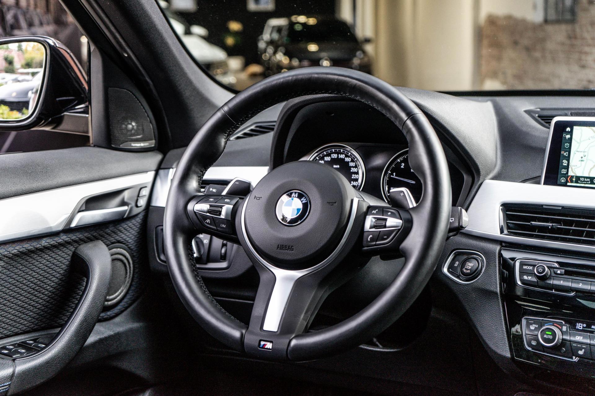 BMW X1 XDrive20i High Executive M-SPORT (2018), foto 13