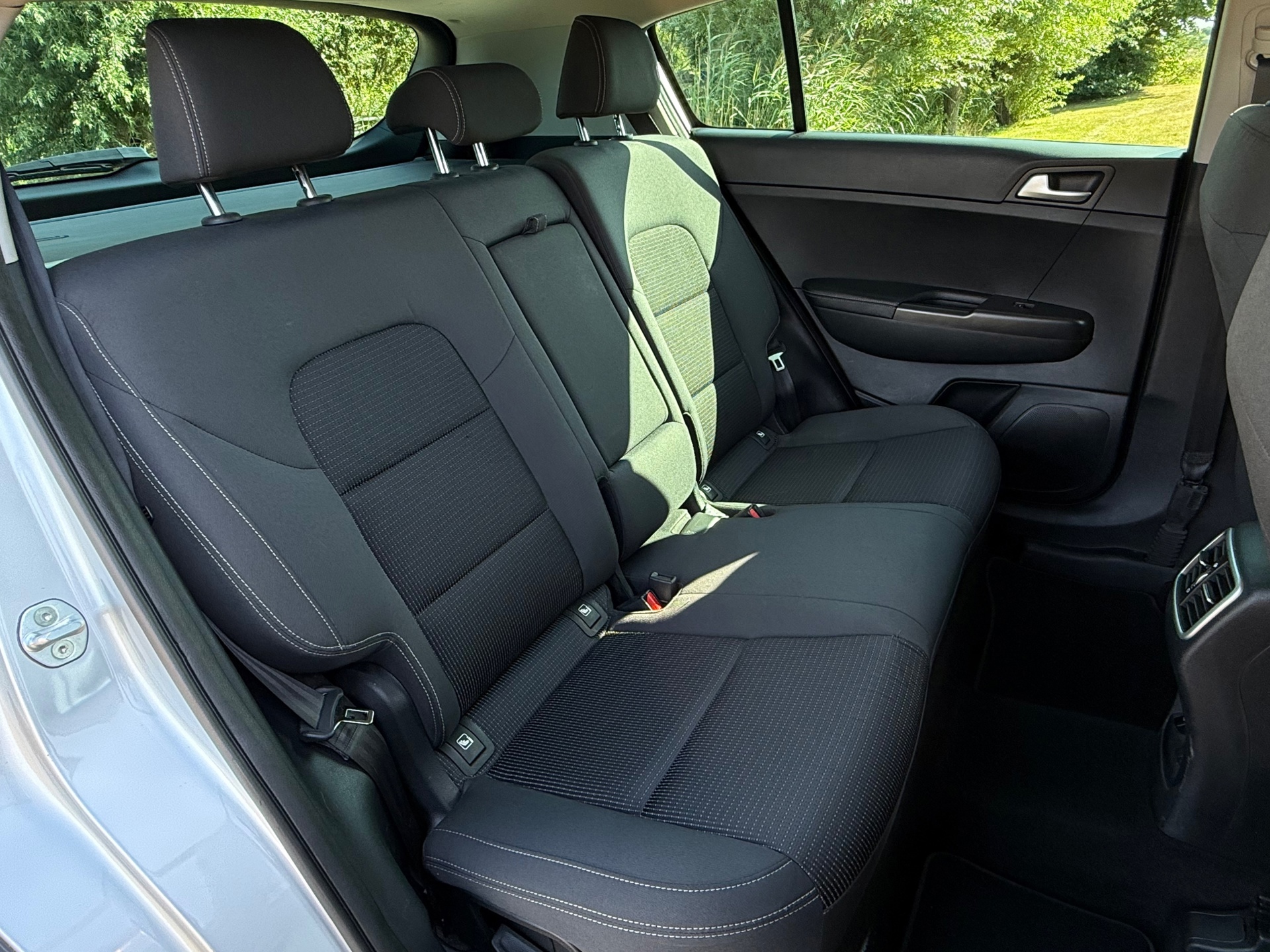 Kia Sportage 1.6 GDI DynamicLine (2017), foto 12