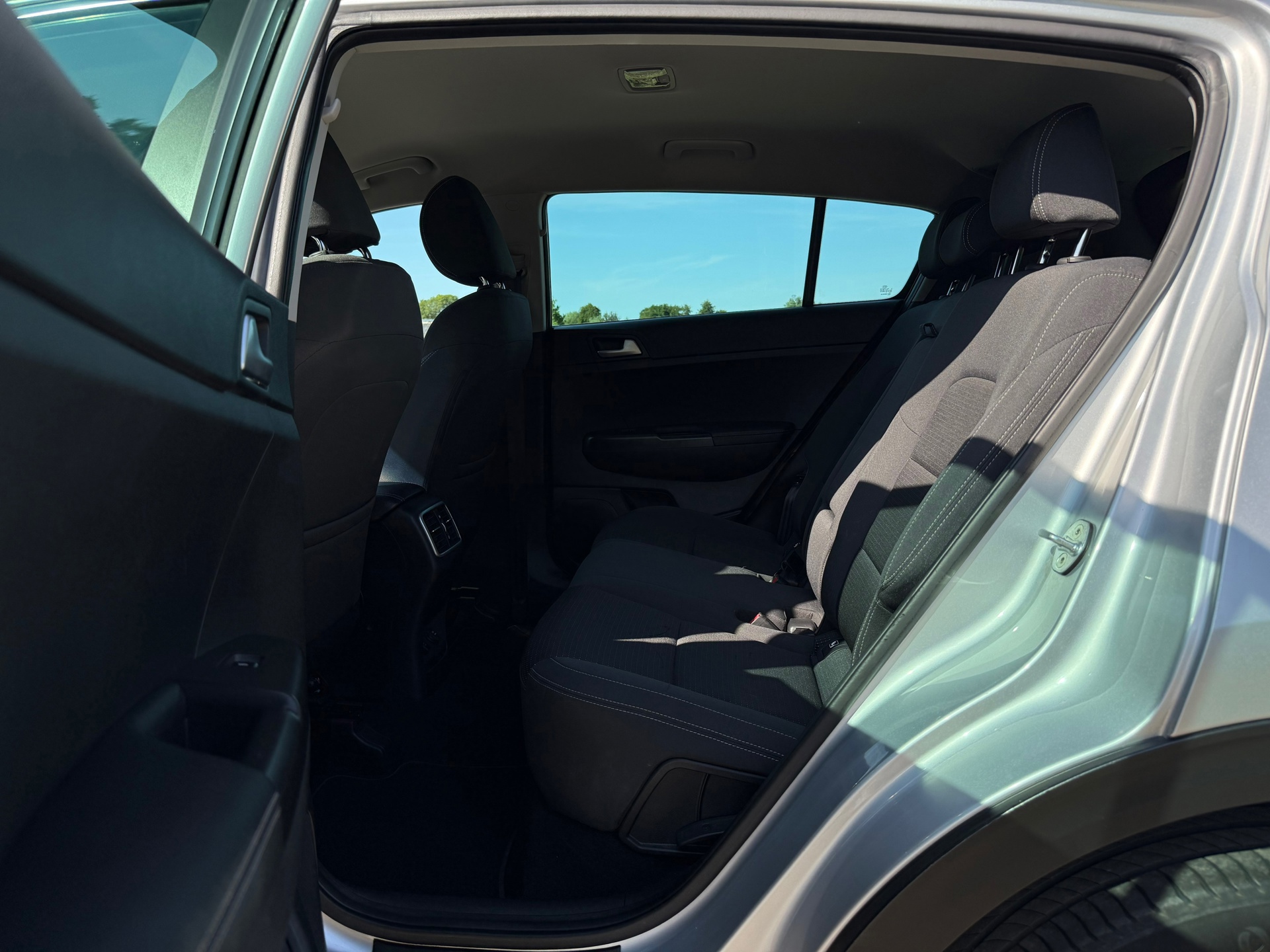 Kia Sportage 1.6 GDI DynamicLine (2017), foto 8