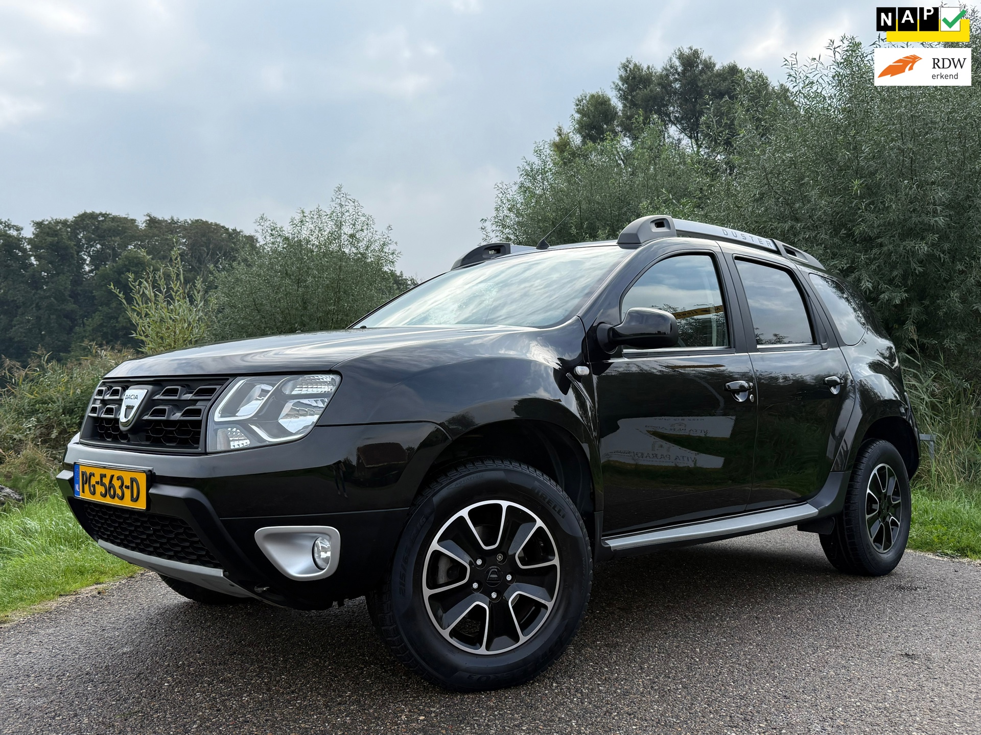 Dacia Duster 1.2 TCe Blackshadow (2017), foto 1