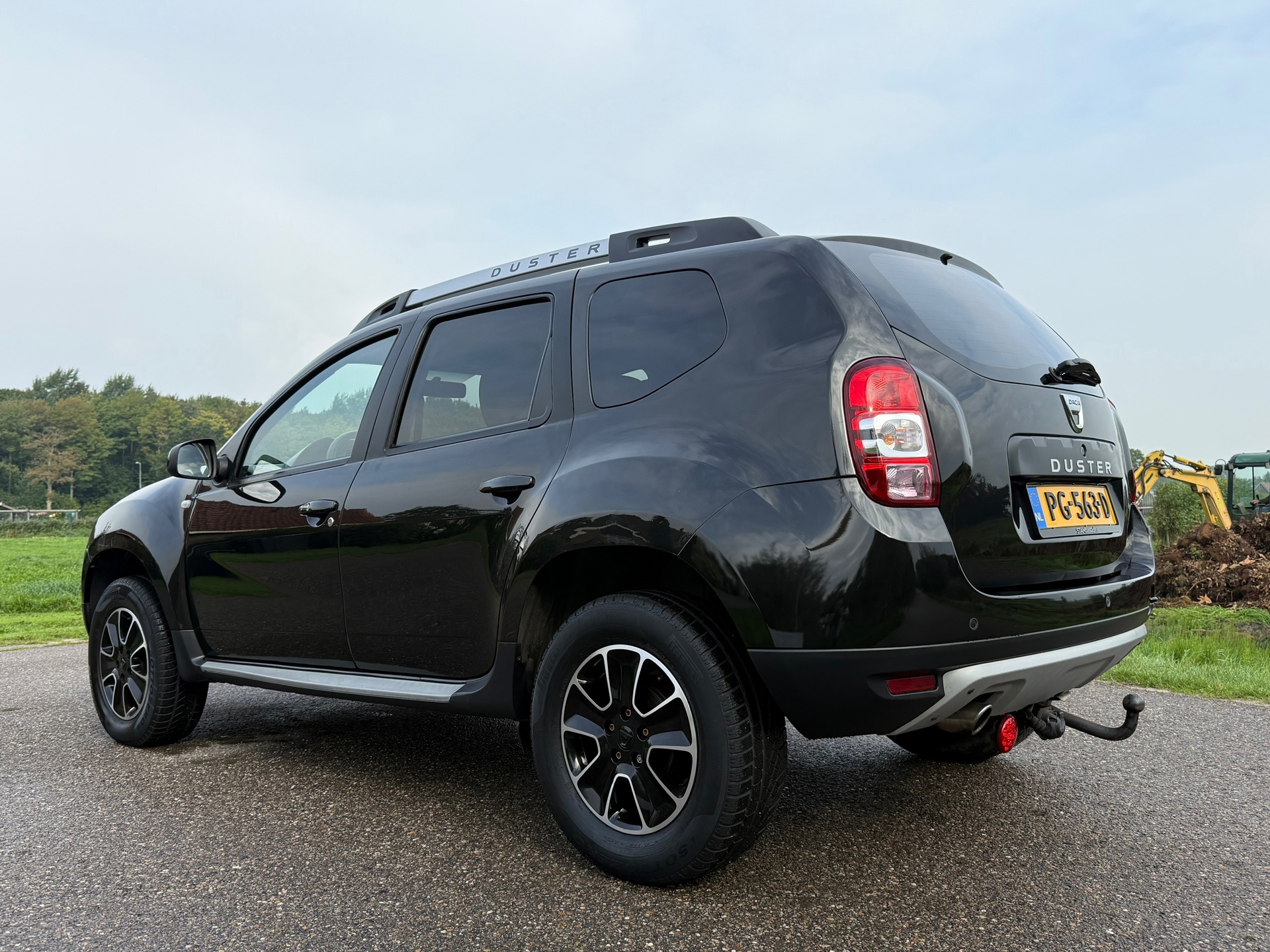 Dacia Duster 1.2 TCe Blackshadow (2017), foto 3