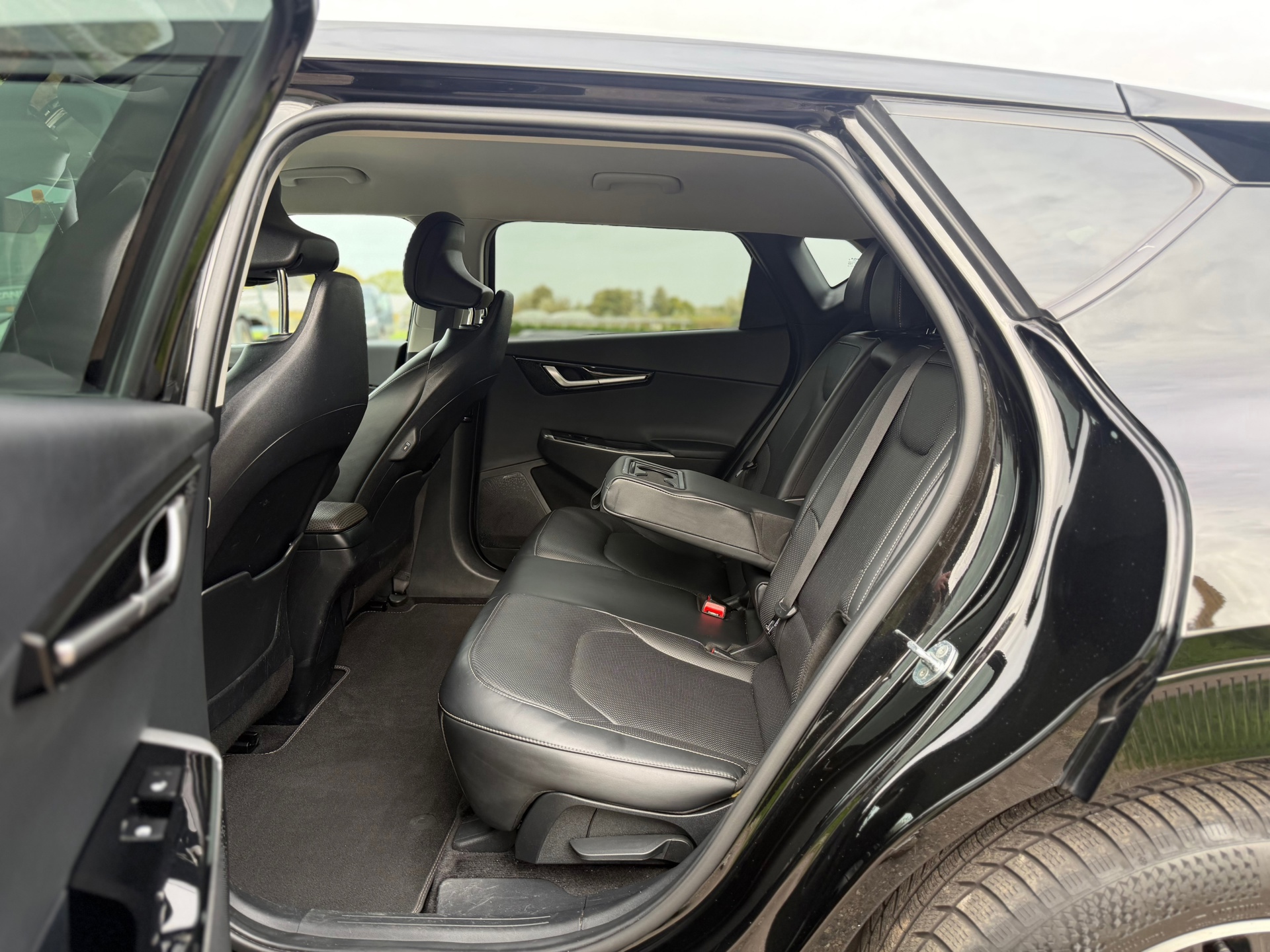 Kia EV6 Plus 77.4 kWh (2021), foto 19