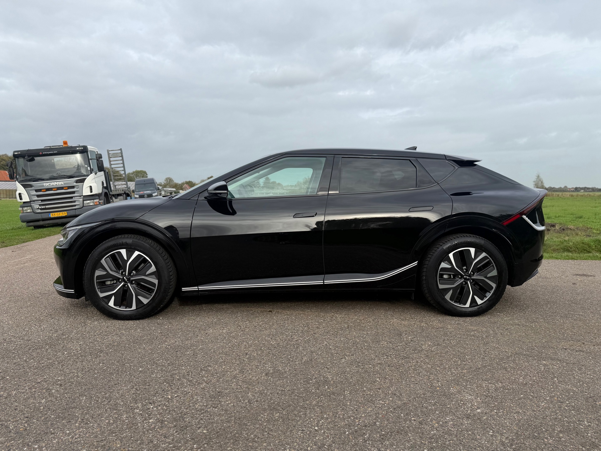 Kia EV6 Plus 77.4 kWh (2021), foto 3