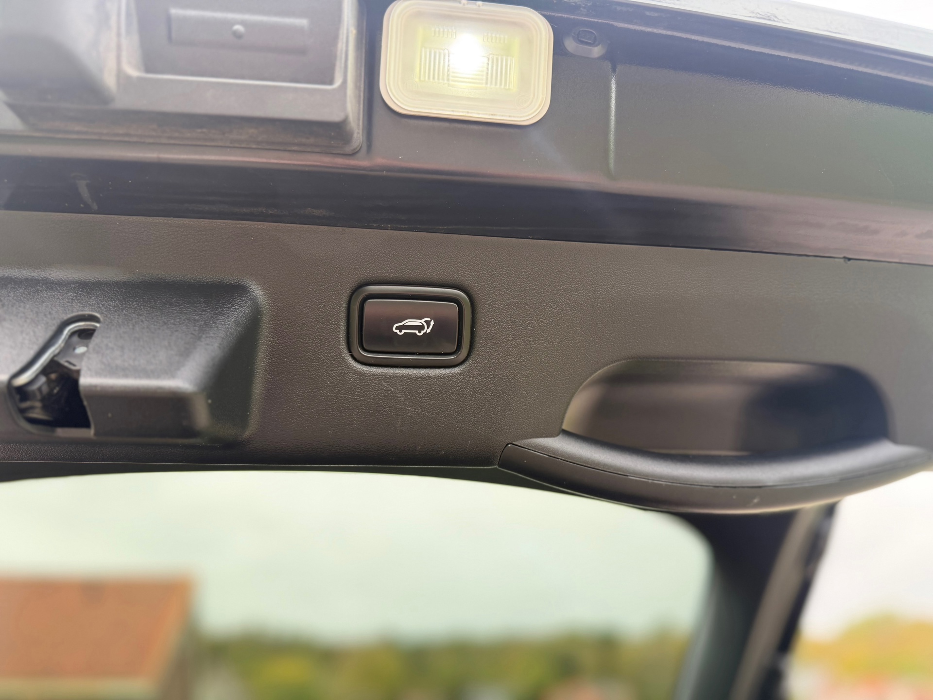 Kia EV6 Plus 77.4 kWh (2021), foto 21