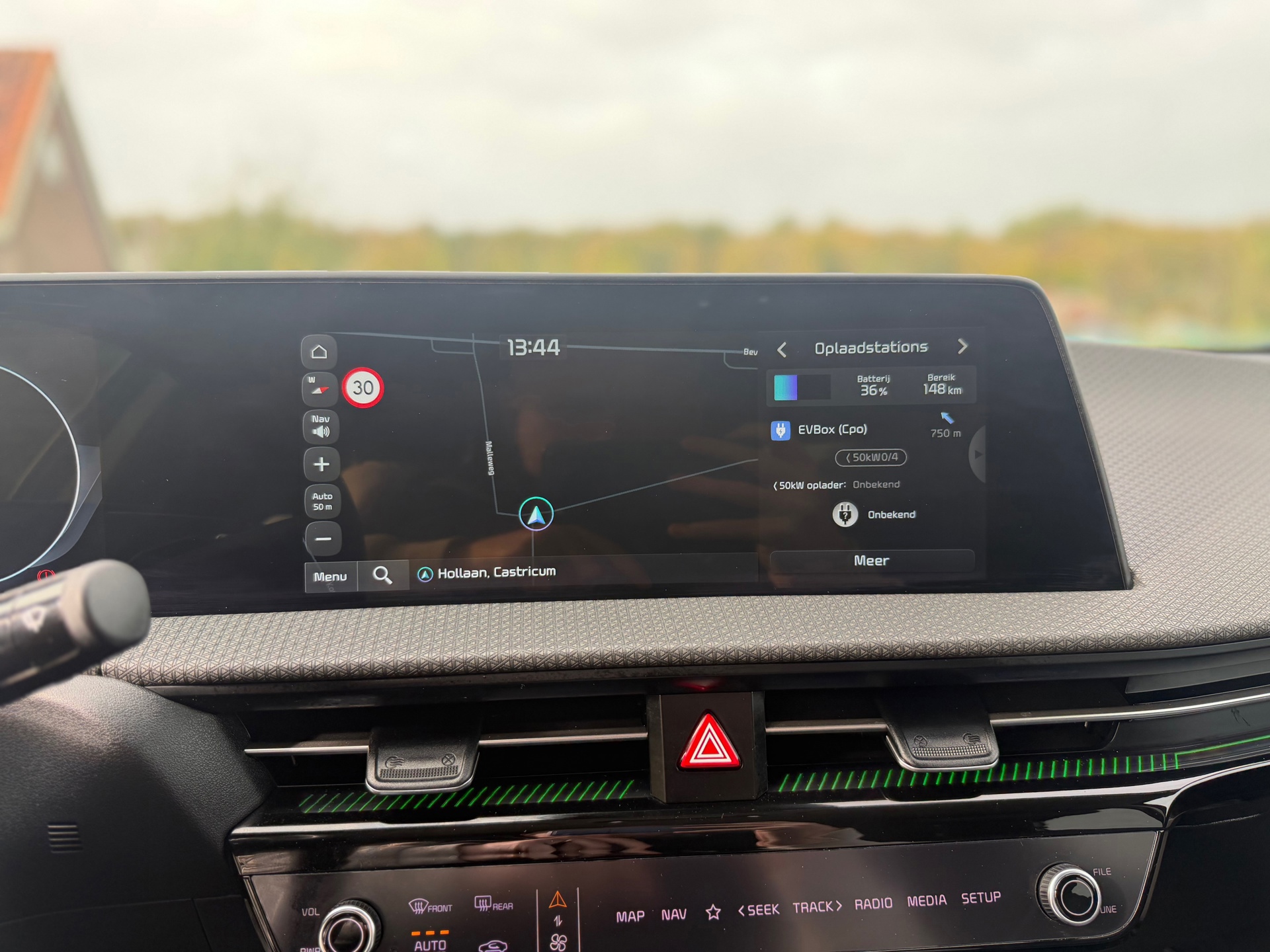 Kia EV6 Plus 77.4 kWh (2021), foto 31