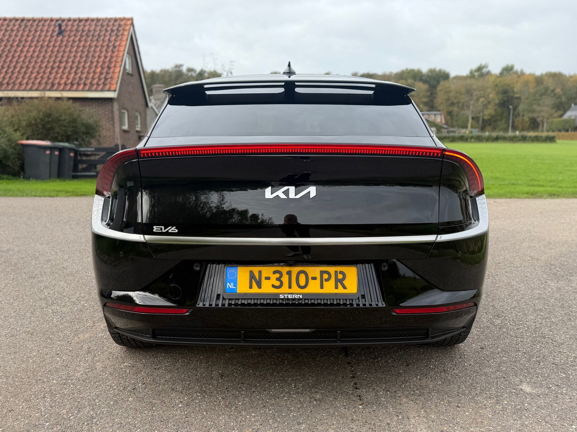 Kia EV6 Plus 77.4 kWh (2021), foto 5