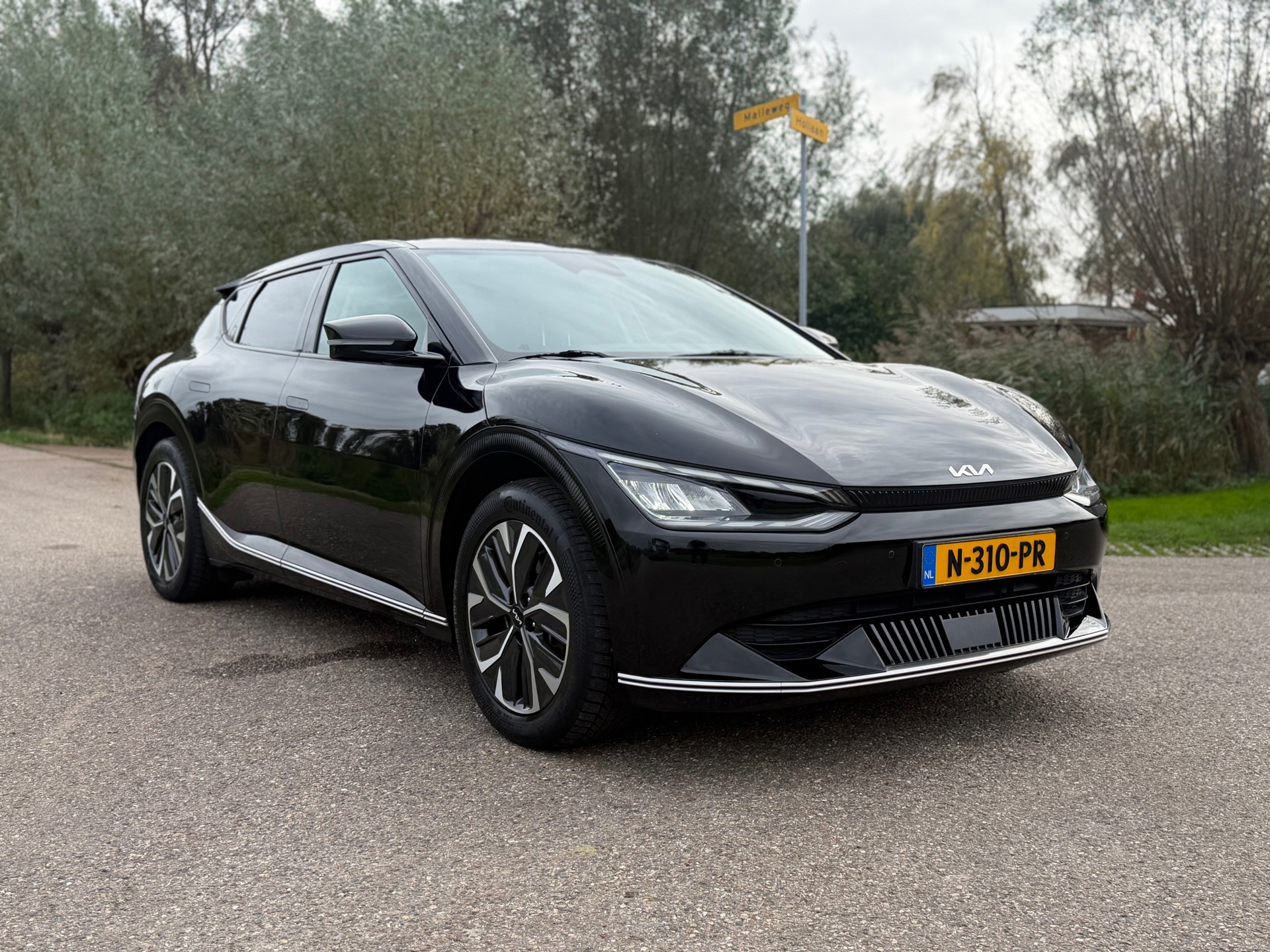 Kia EV6 Plus 77.4 kWh (2021), foto 8