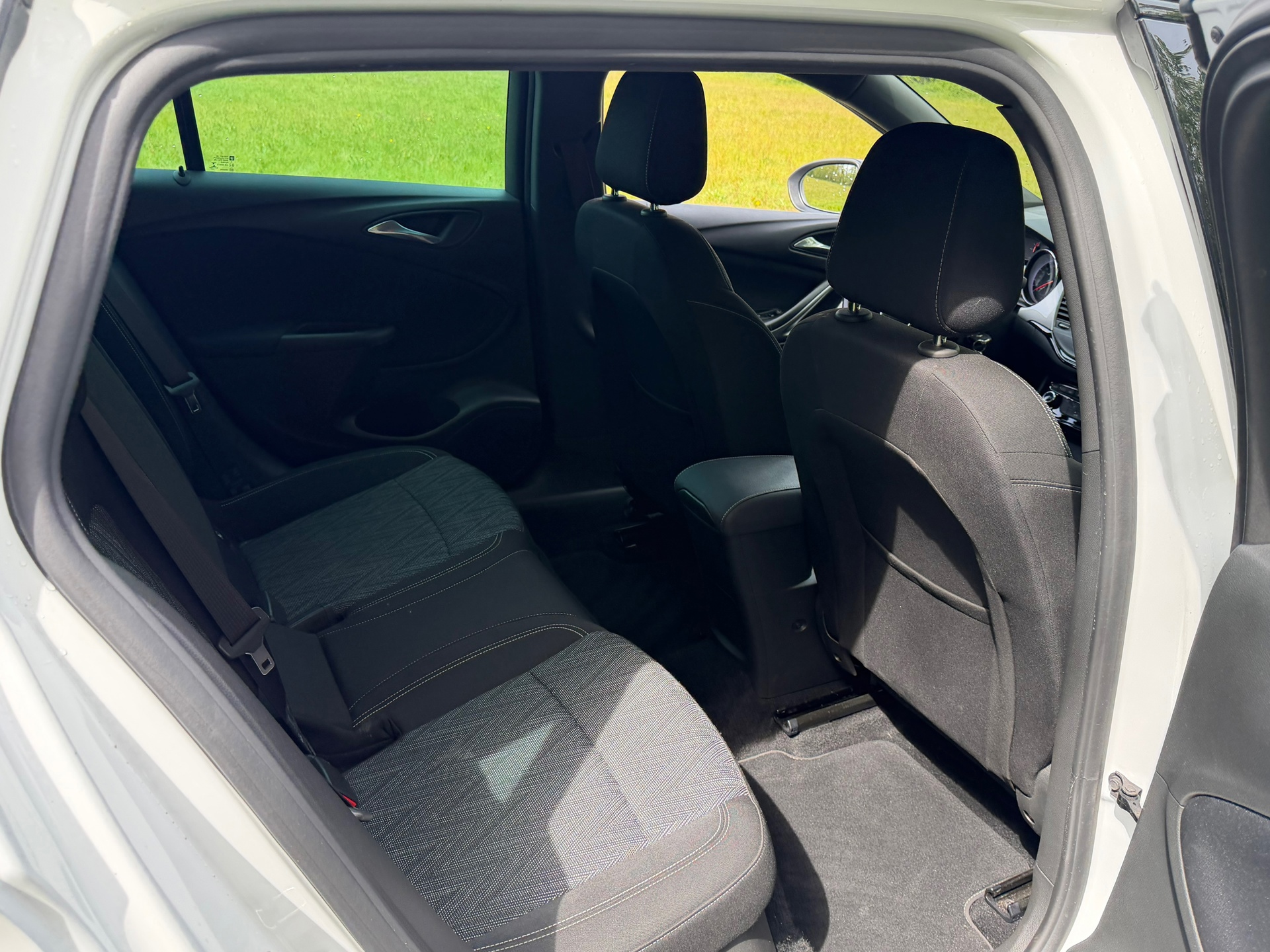 Opel Astra Sports Tourer 1.2 Edition 2020 (2021), foto 9