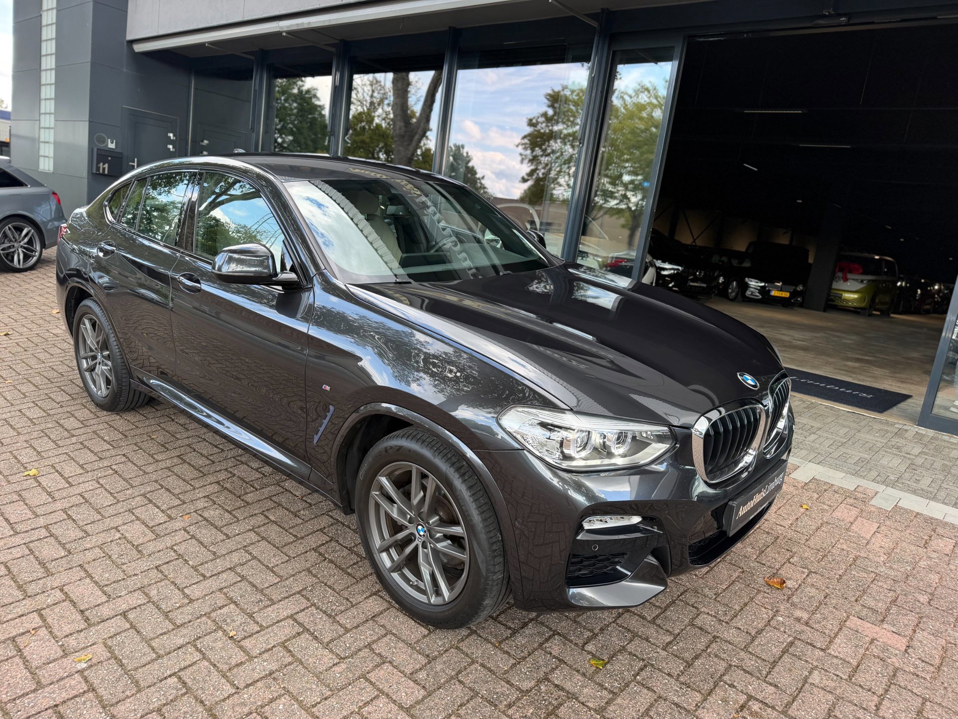 BMW X4 XDrive20i High Executive Edition (2019), foto 2