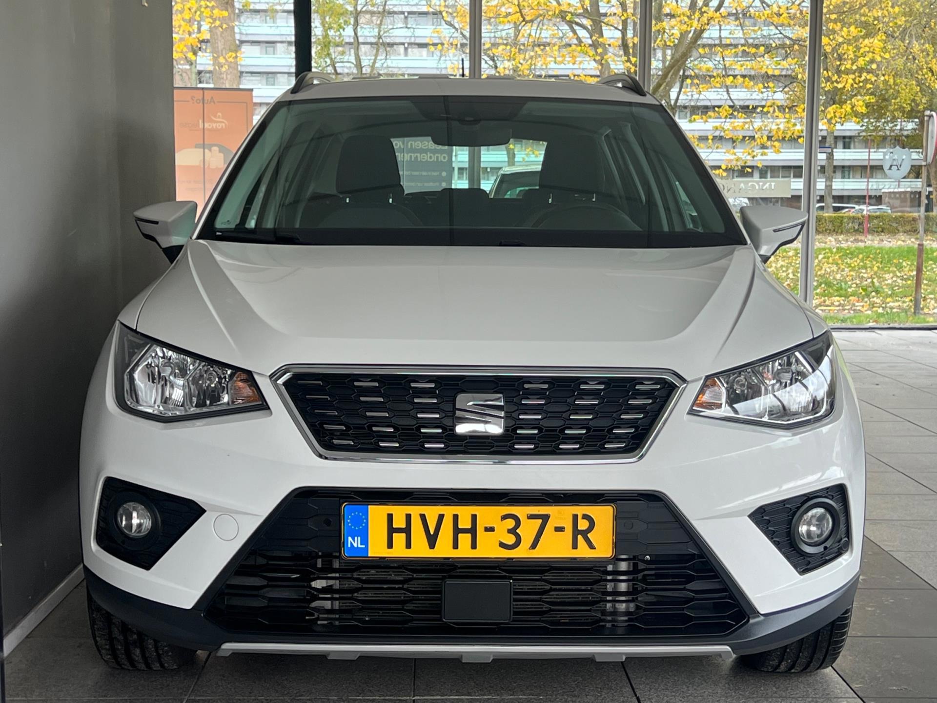 Seat Arona 1.0 TSI Style Business Intense (2021), foto 2