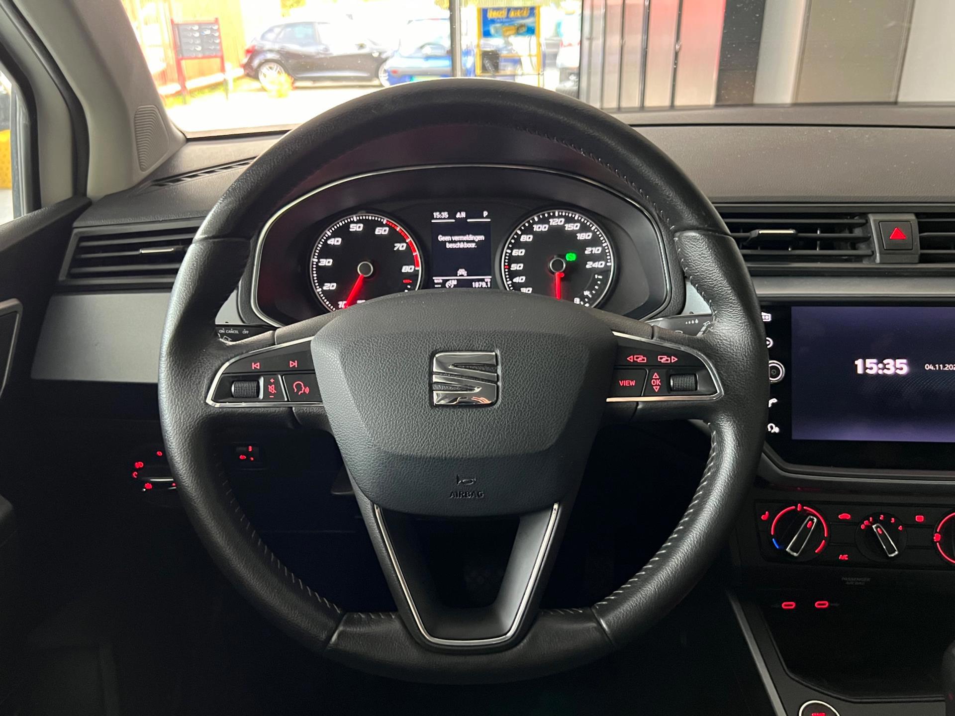 Seat Arona 1.0 TSI Style Business Intense (2021), foto 12