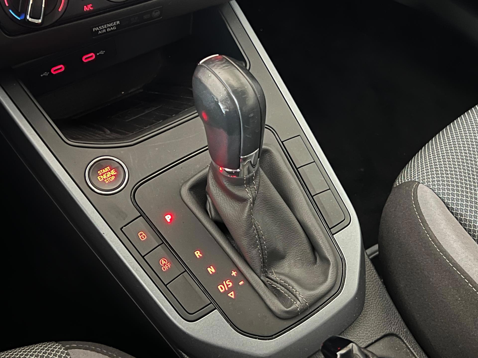 Seat Arona 1.0 TSI Style Business Intense (2021), foto 17