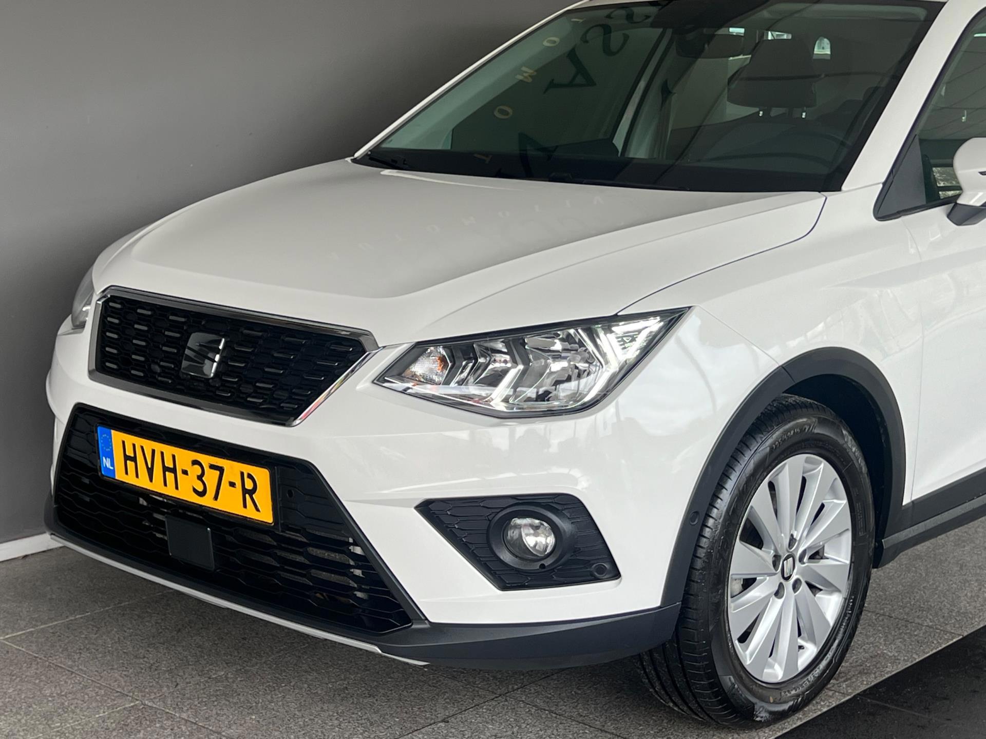 Seat Arona 1.0 TSI Style Business Intense (2021), foto 3