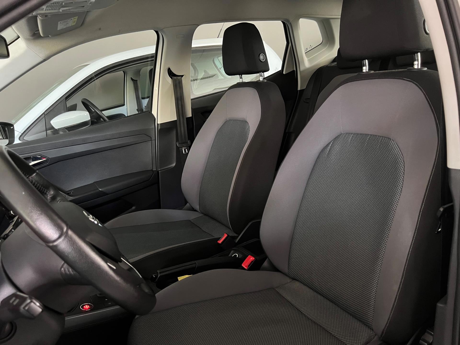 Seat Arona 1.0 TSI Style Business Intense (2021), foto 9