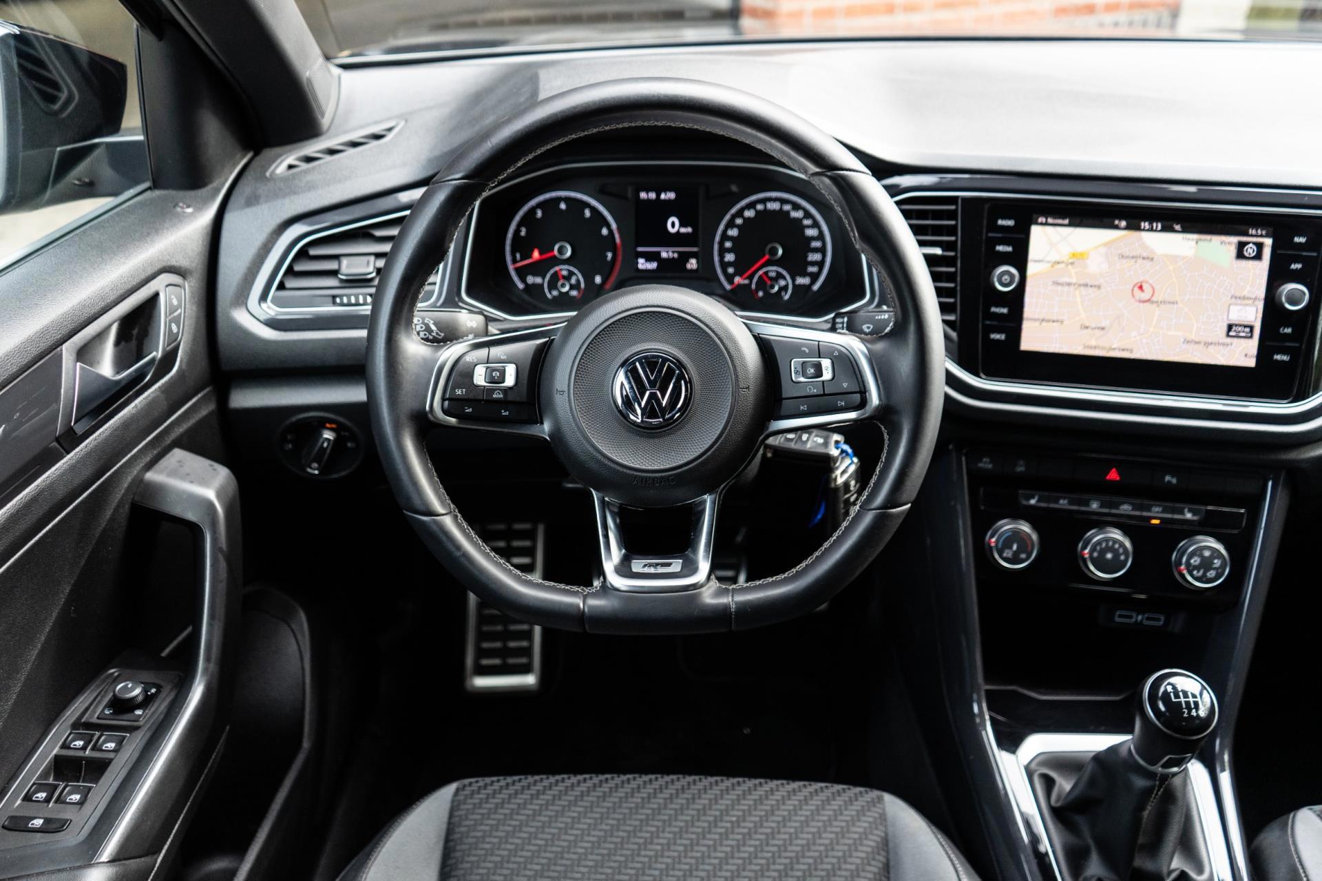 Volkswagen T-Roc 1.5 TSI Sport R-Line (2018), foto 16