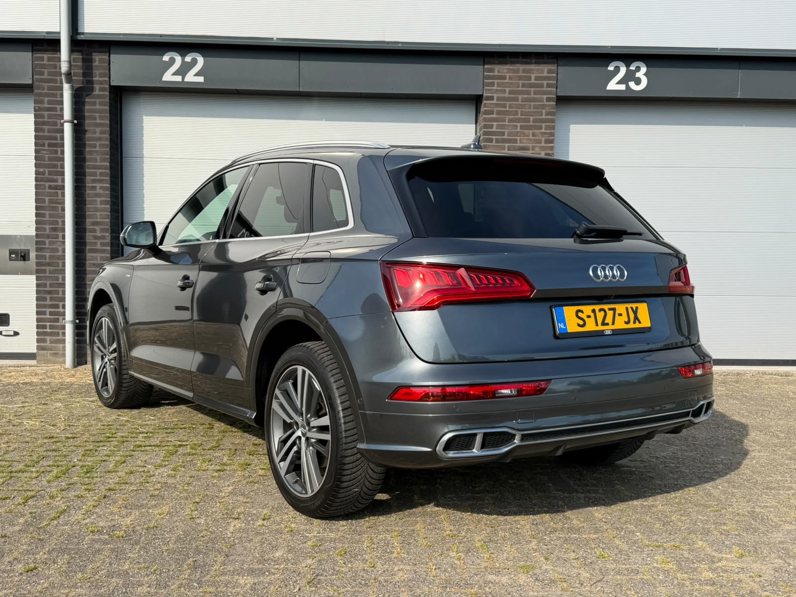 Audi Q5 55 TFSI e quattro Competition 3x S-line (2019), foto 3