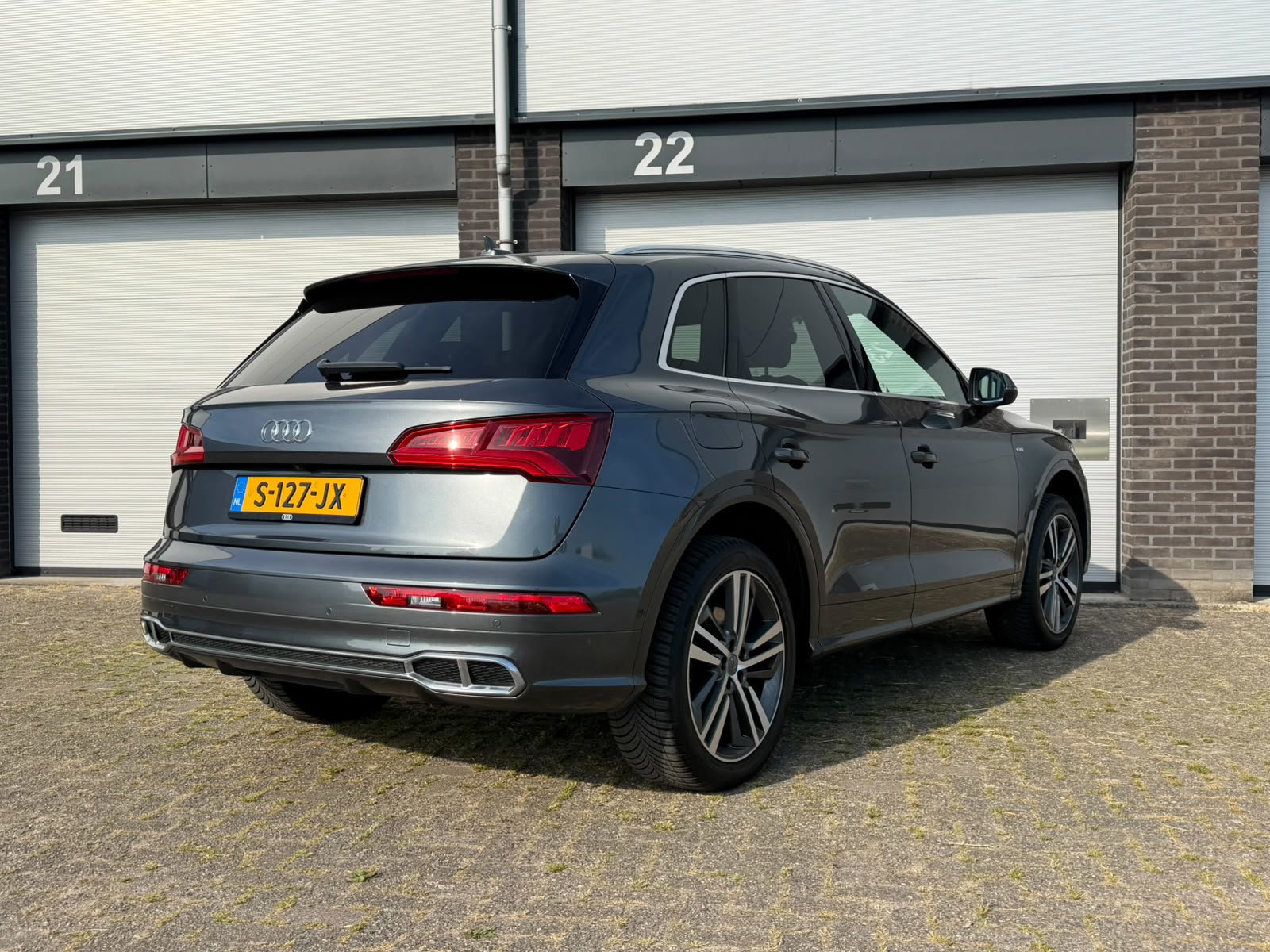 Audi Q5 55 TFSI e quattro Competition 3x S-line (2019), foto 4