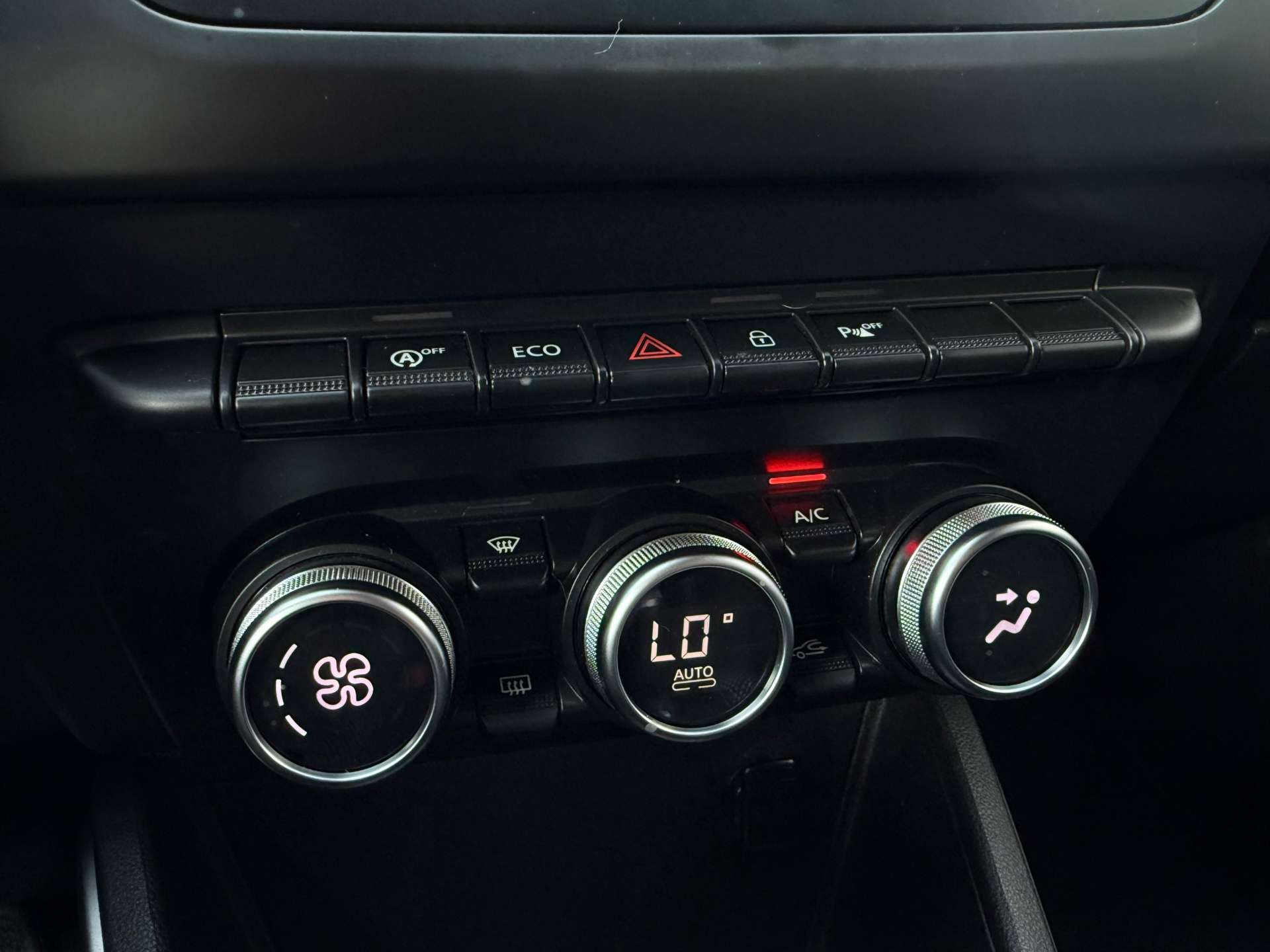 Dacia Duster 1.2 TCe Prestige (2018), foto 21