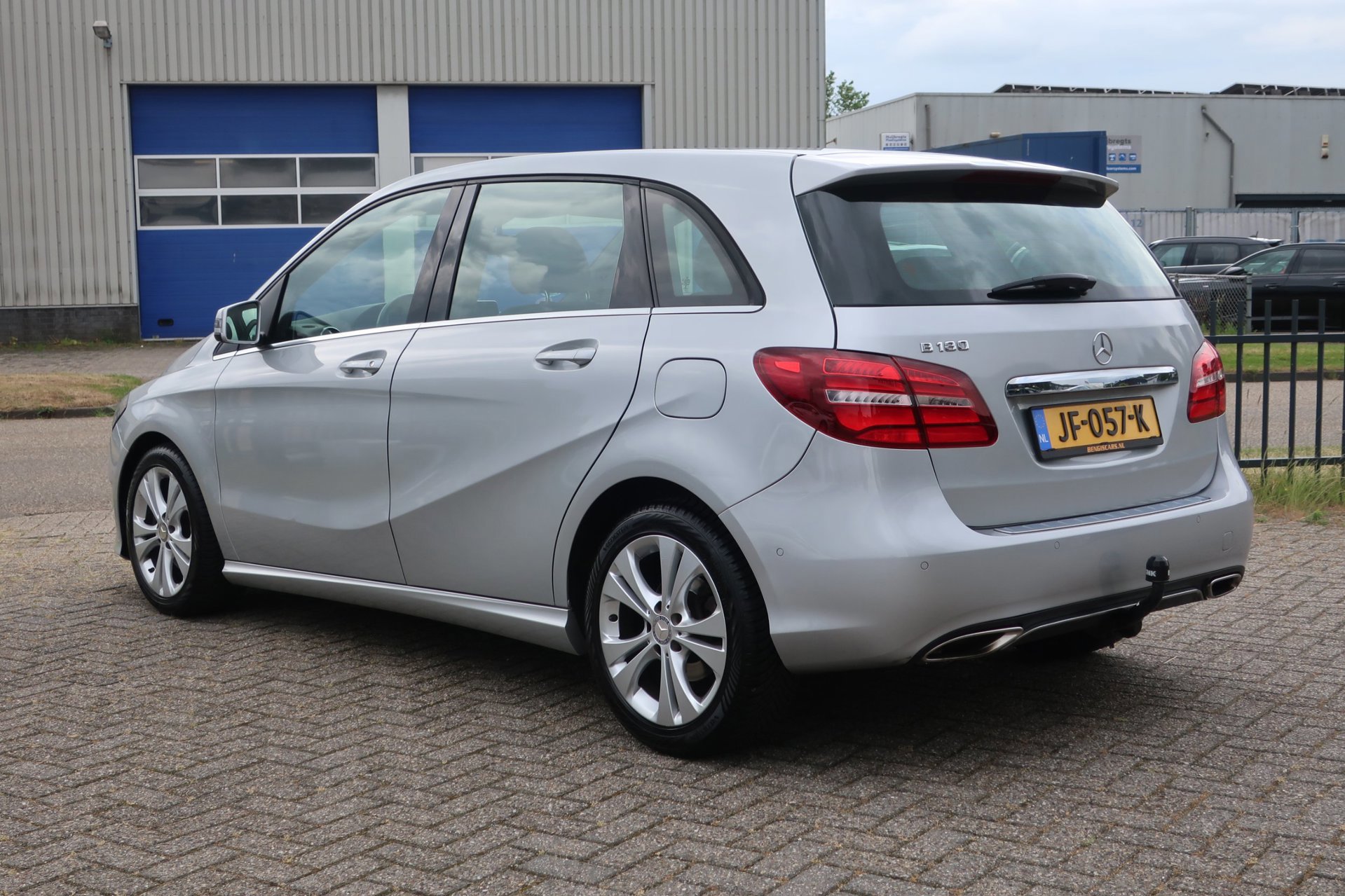 Mercedes-Benz B-klasse 180 Ambition 2e (2016), foto 11