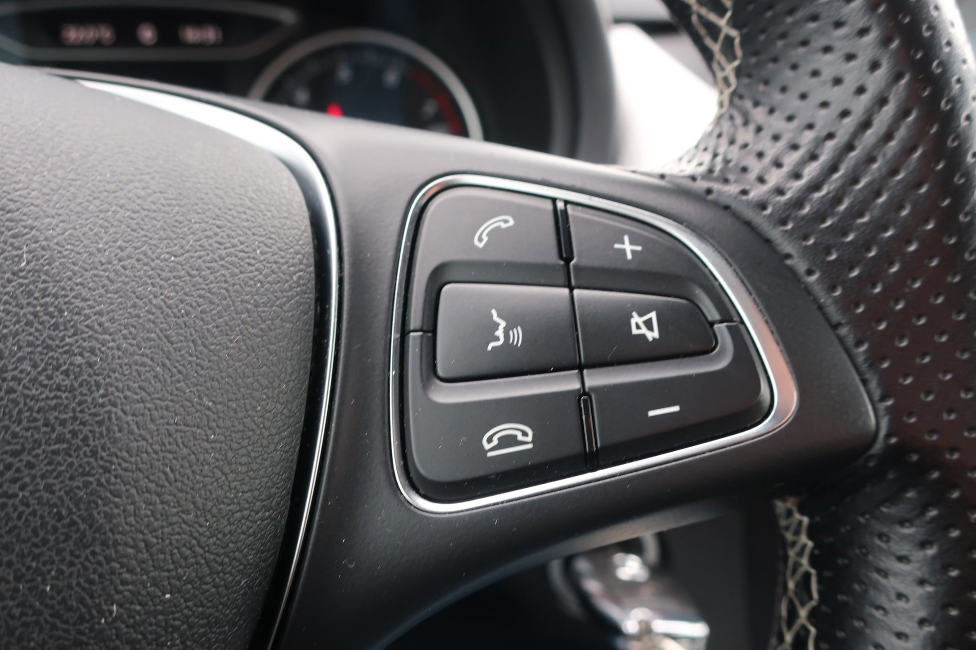 Mercedes-Benz B-klasse 180 Ambition 2e (2016), foto 19