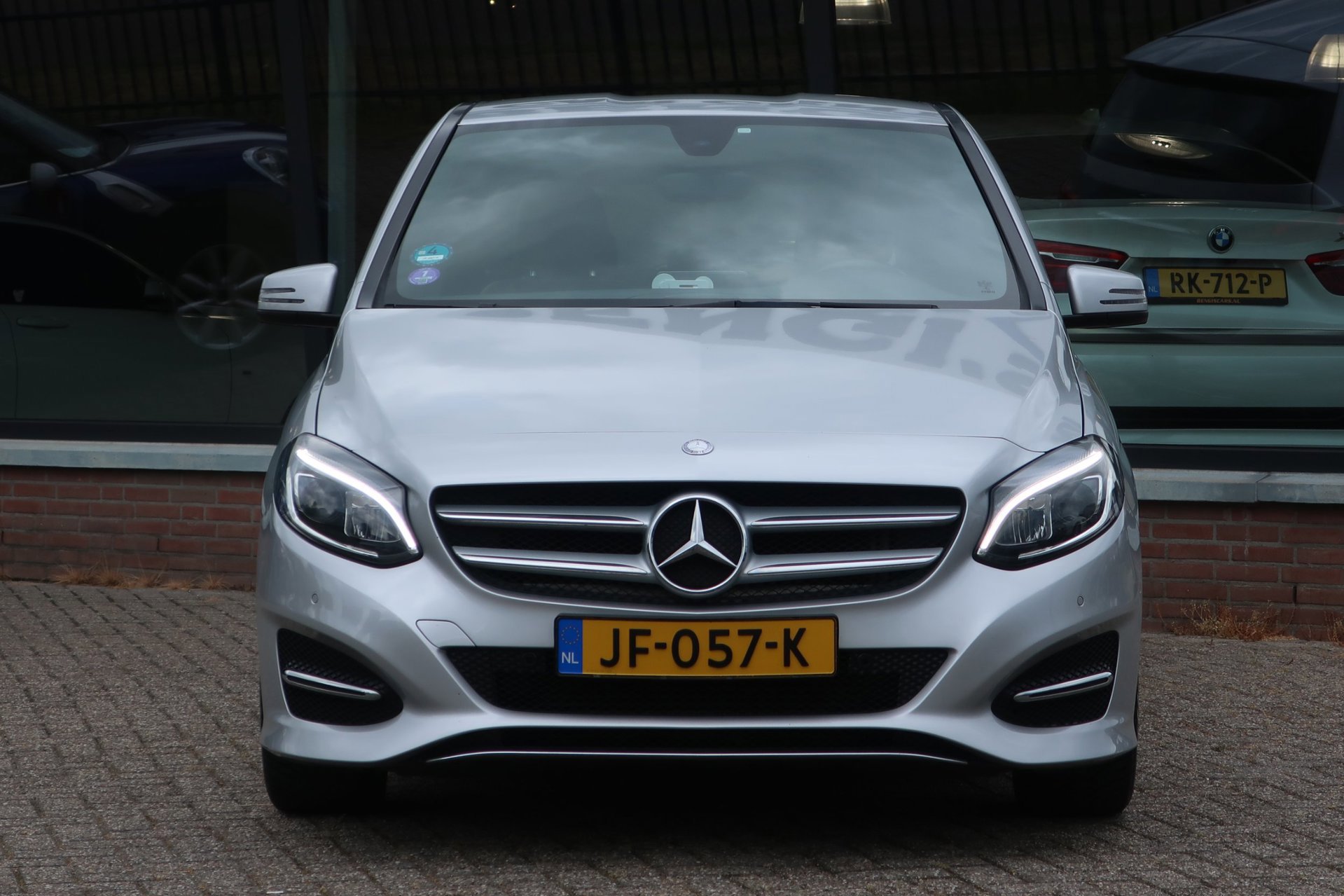 Mercedes-Benz B-klasse 180 Ambition 2e (2016), foto 5