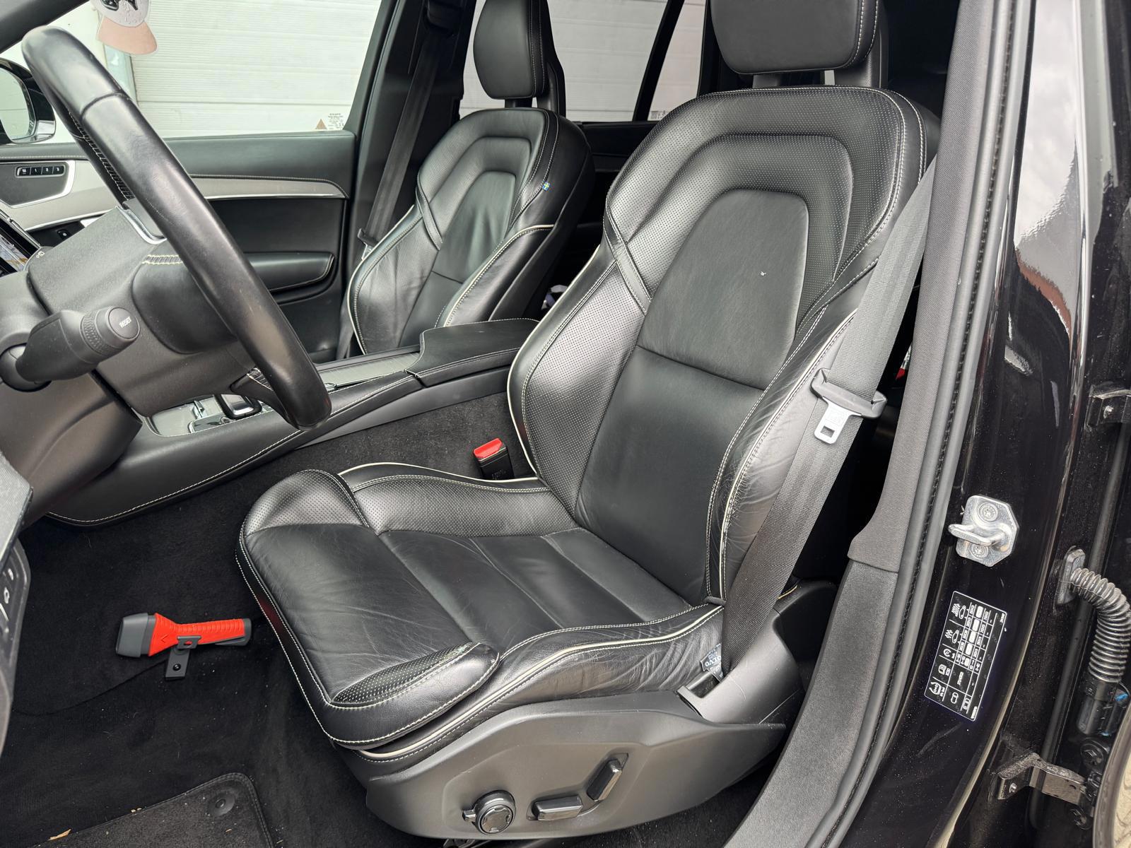 Volvo XC90 2.0 T8 Recharge AWD R-Design 7P (2020), foto 11