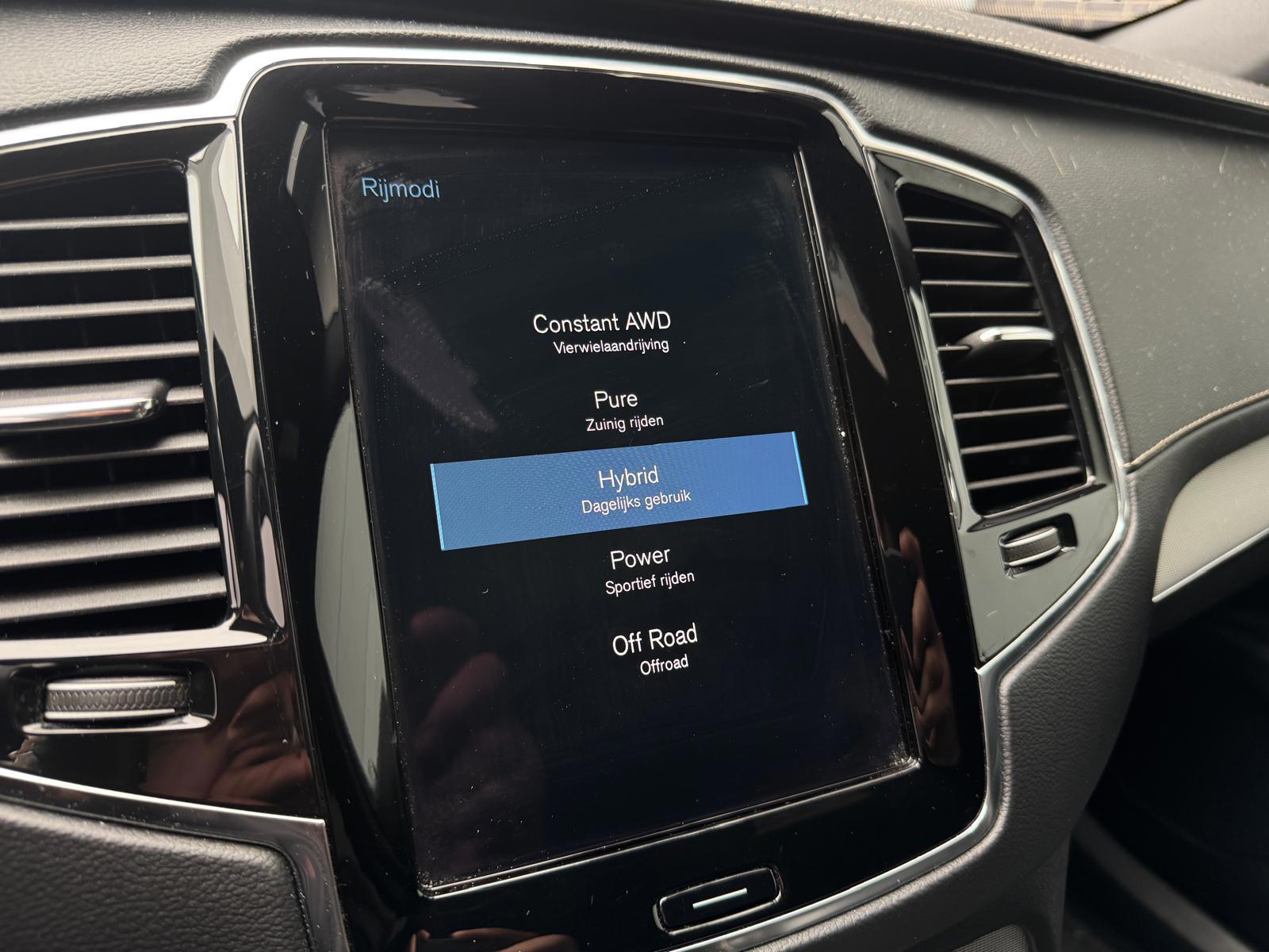 Volvo XC90 2.0 T8 Recharge AWD R-Design 7P (2020), foto 17