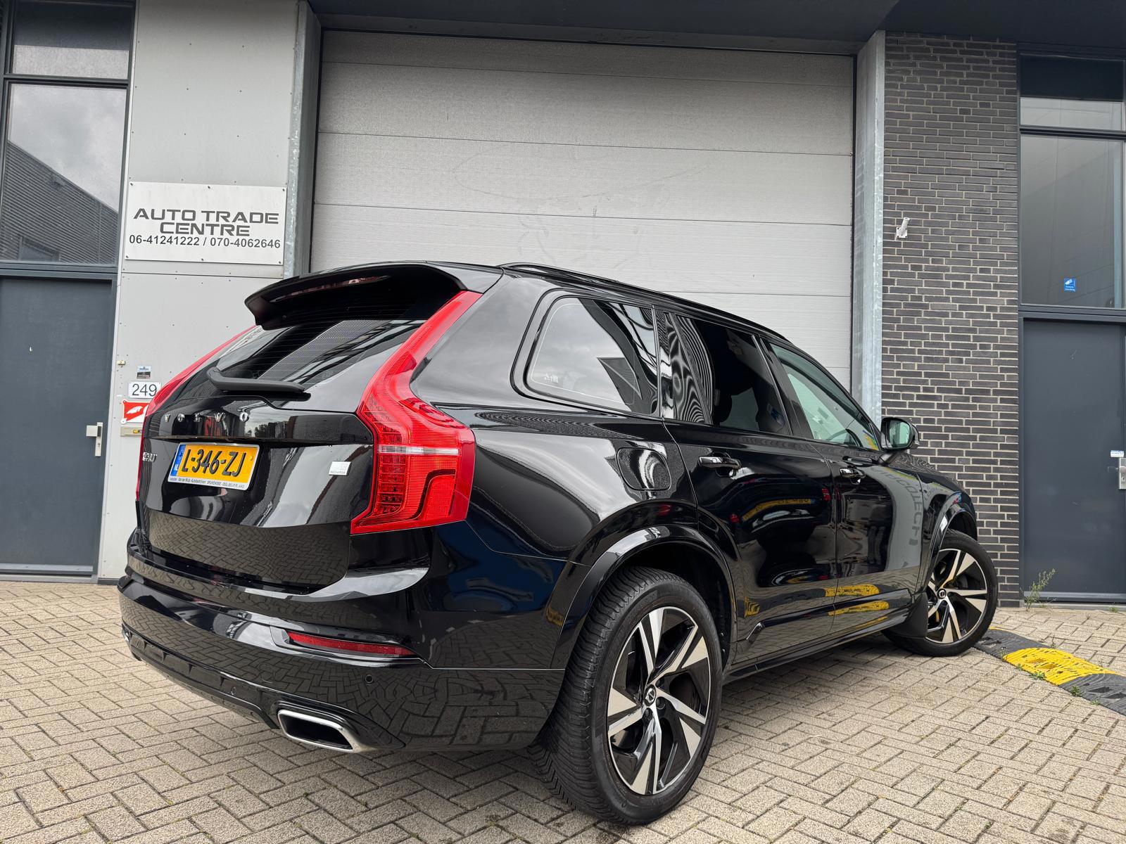 Volvo XC90 2.0 T8 Recharge AWD R-Design 7P (2020), foto 3