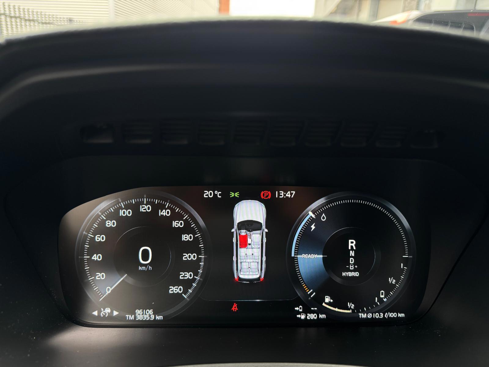 Volvo XC90 2.0 T8 Recharge AWD R-Design 7P (2020), foto 10