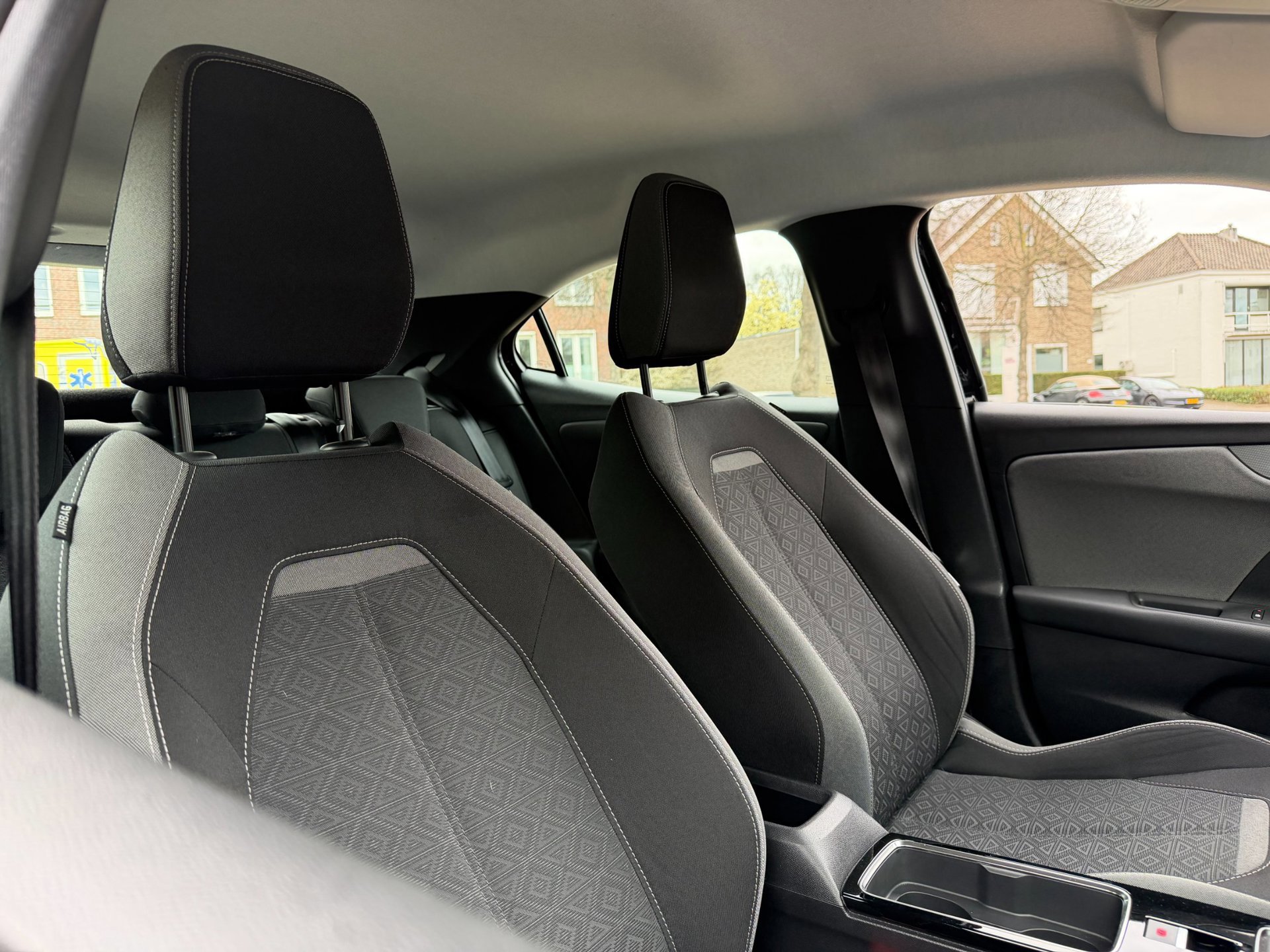 Opel Mokka 1.2 Edition (2022), foto 9