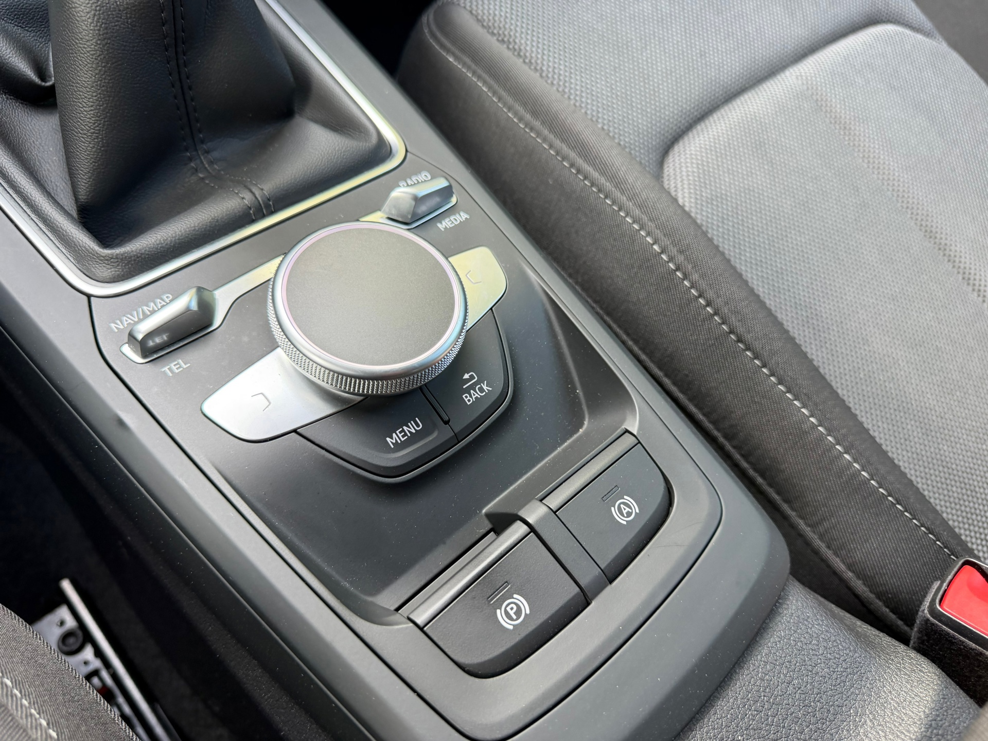 Audi Q2 30 TFSI Design Pro Line (2019), foto 24