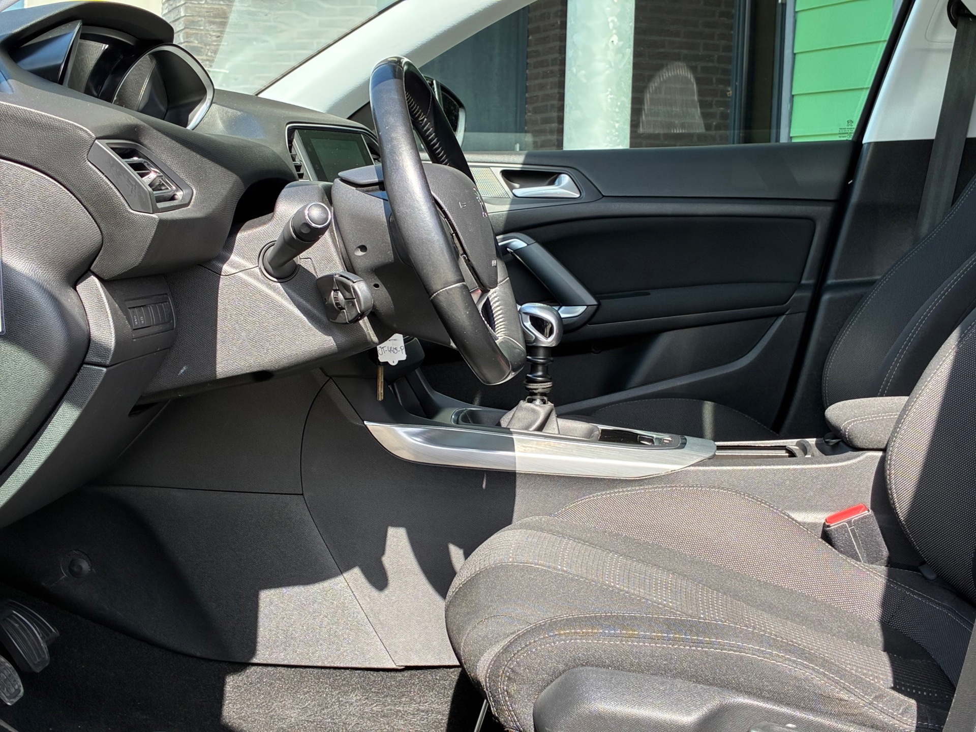 Peugeot 308 1.2 PureTech Allure (2016), foto 12