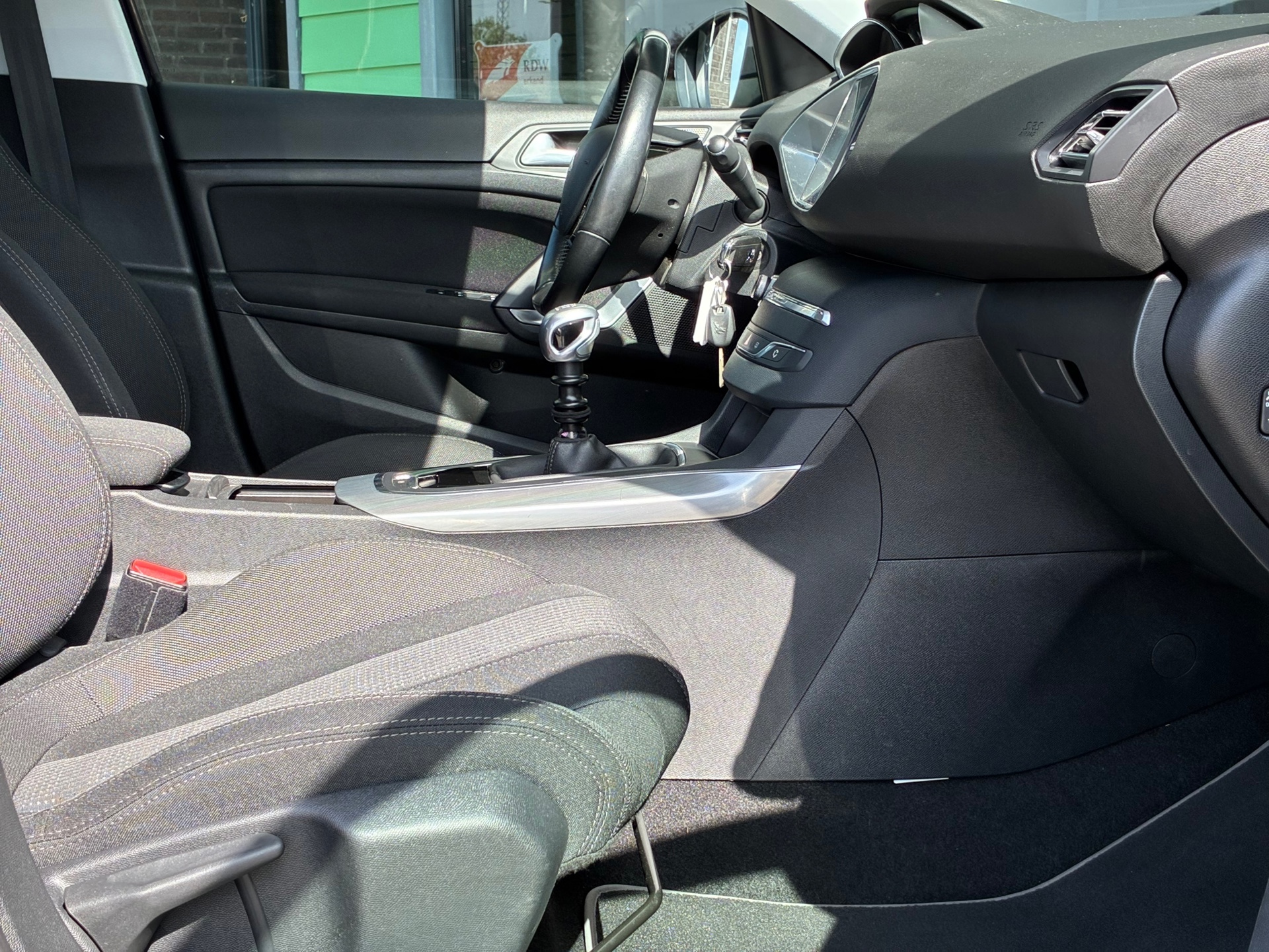 Peugeot 308 1.2 PureTech Allure (2016), foto 13