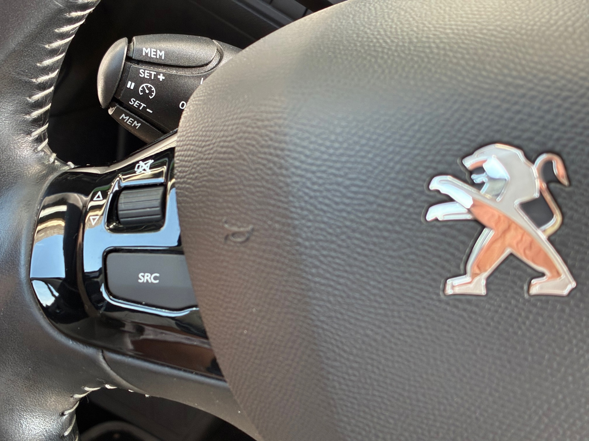Peugeot 308 1.2 PureTech Allure (2016), foto 18