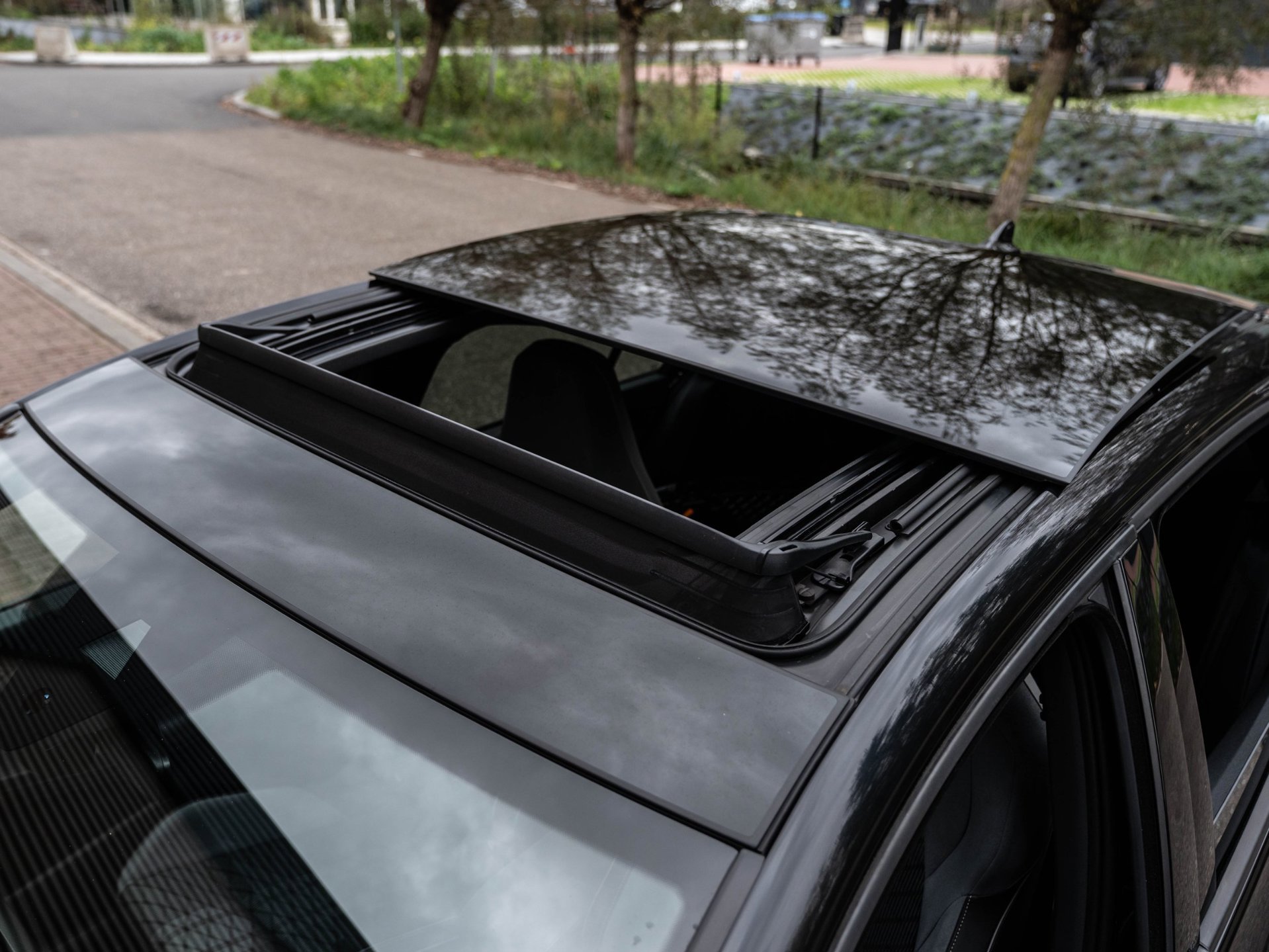 Volkswagen Golf 1.5 eTSI R-Line (2021), foto 12