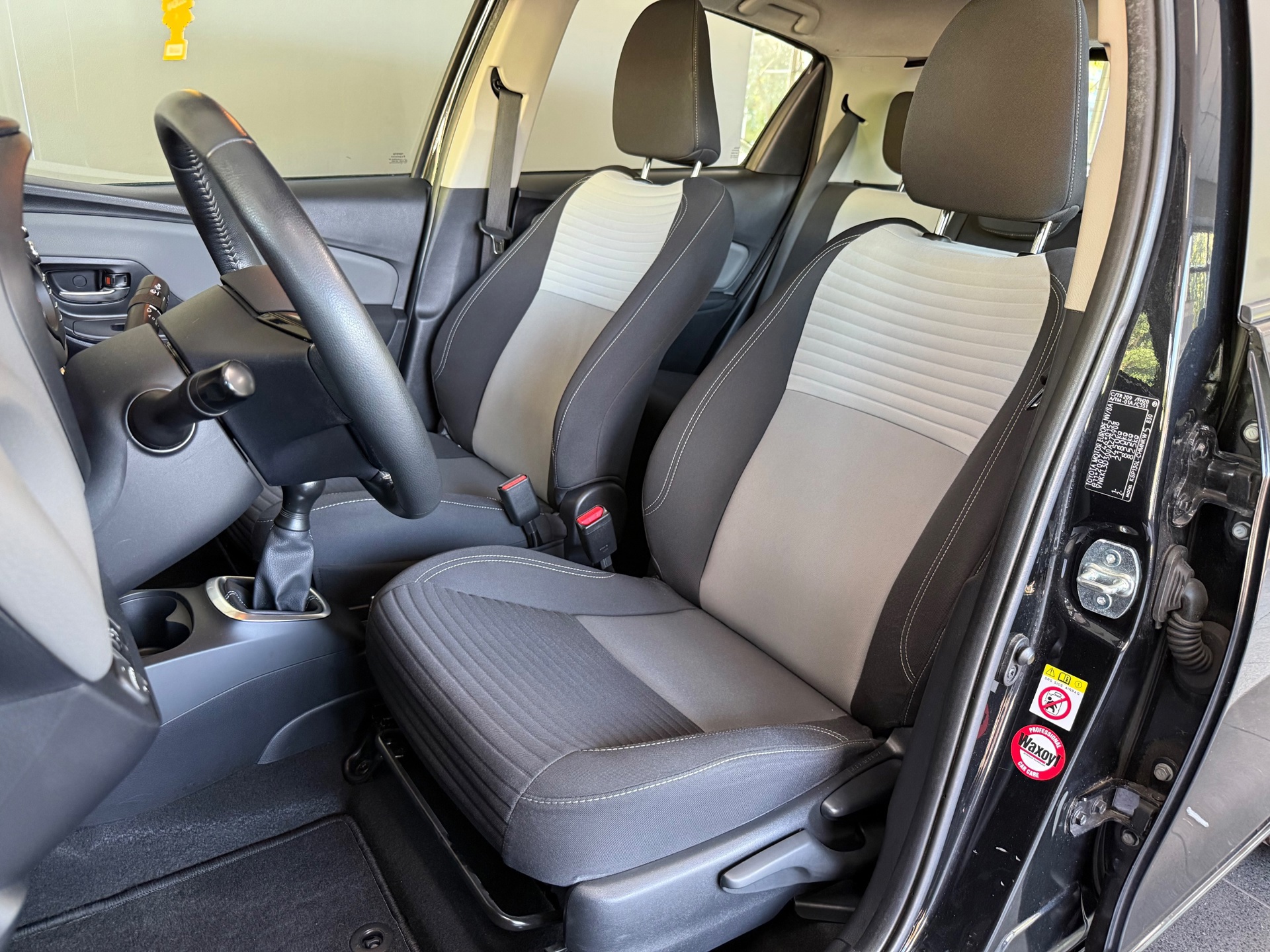 Toyota Yaris 1.0 VVT-i Energy (2018), foto 11