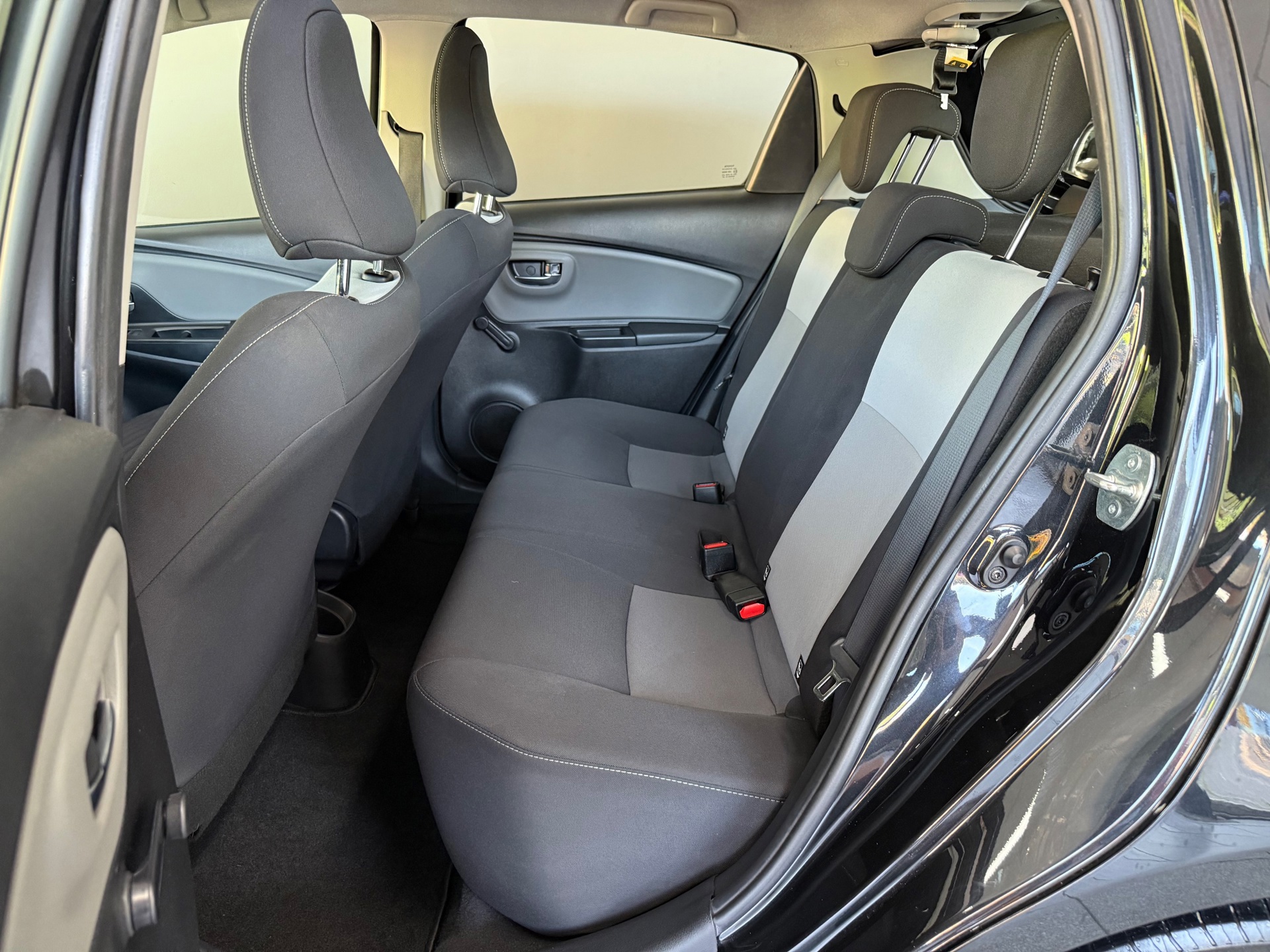Toyota Yaris 1.0 VVT-i Energy (2018), foto 23