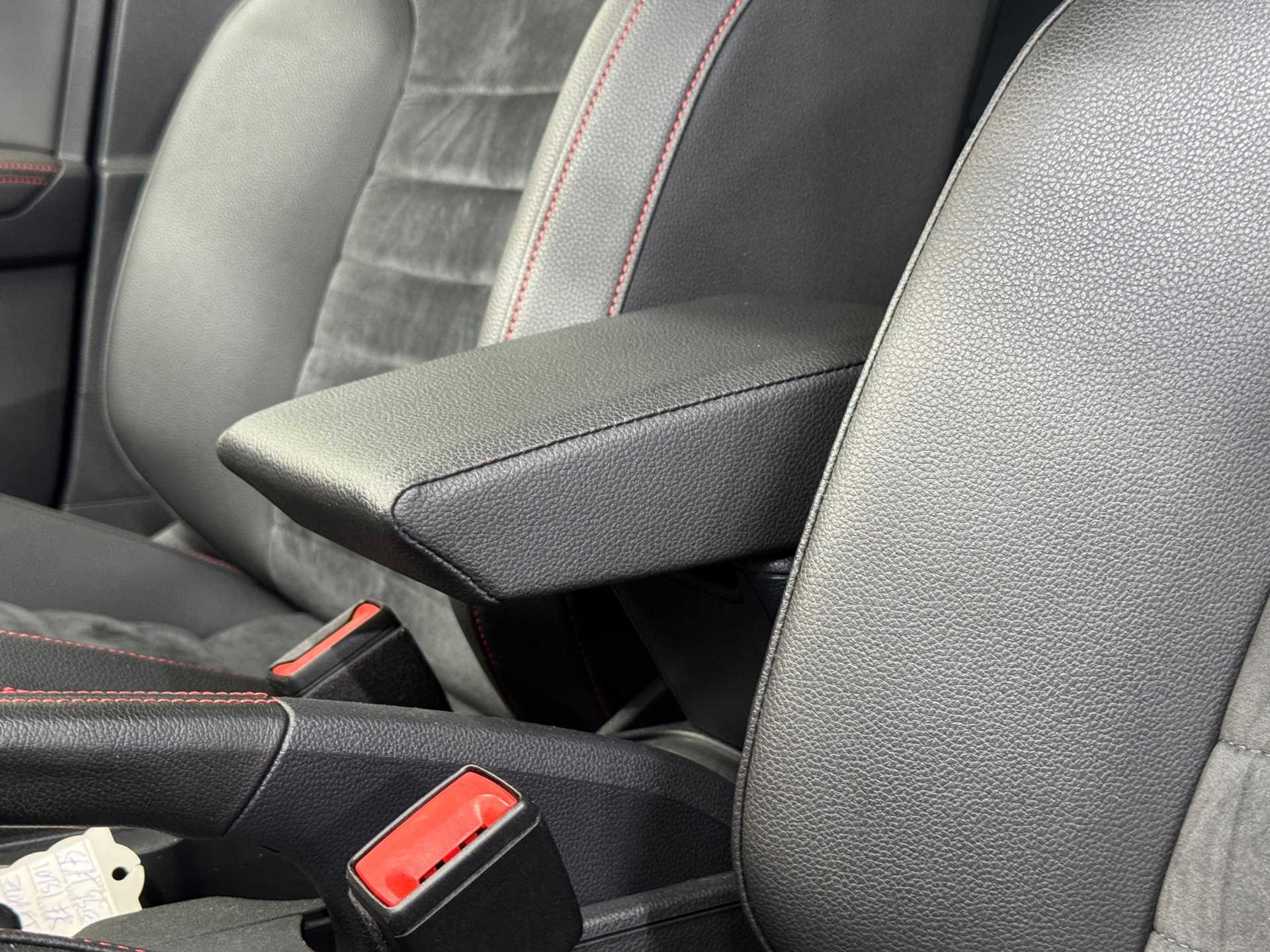 Seat Ibiza 1.0 TSI FR Business Intense (2018), foto 31