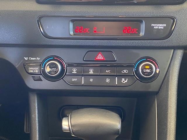 Kia Niro 1.6 GDi Hybrid ComfortLine (2017), foto 19