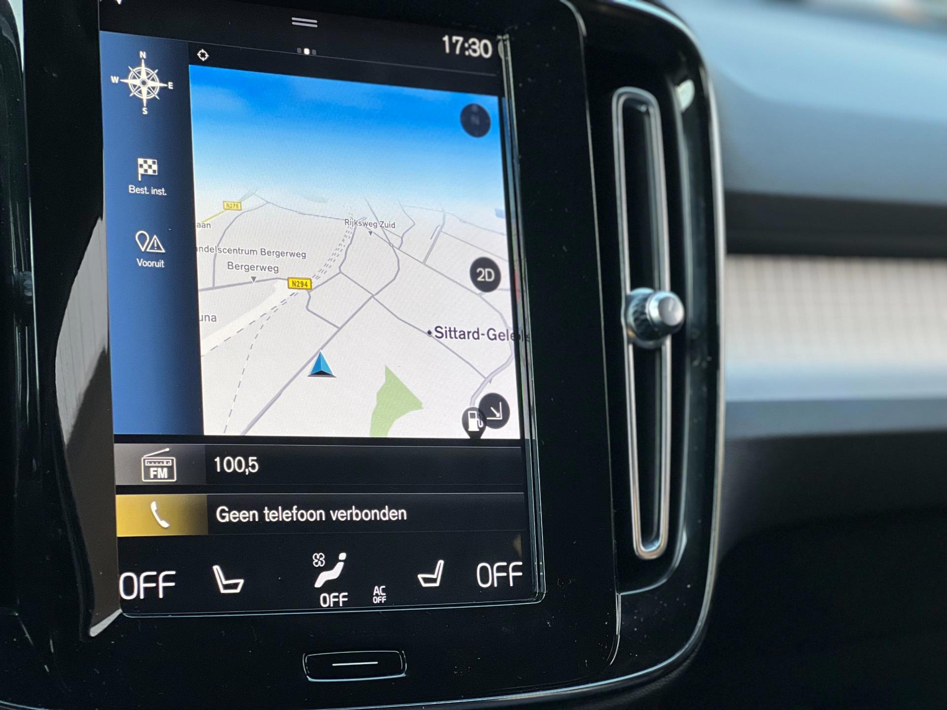 Volvo XC40 2.0 T4 AWD R-Design (2019), foto 10