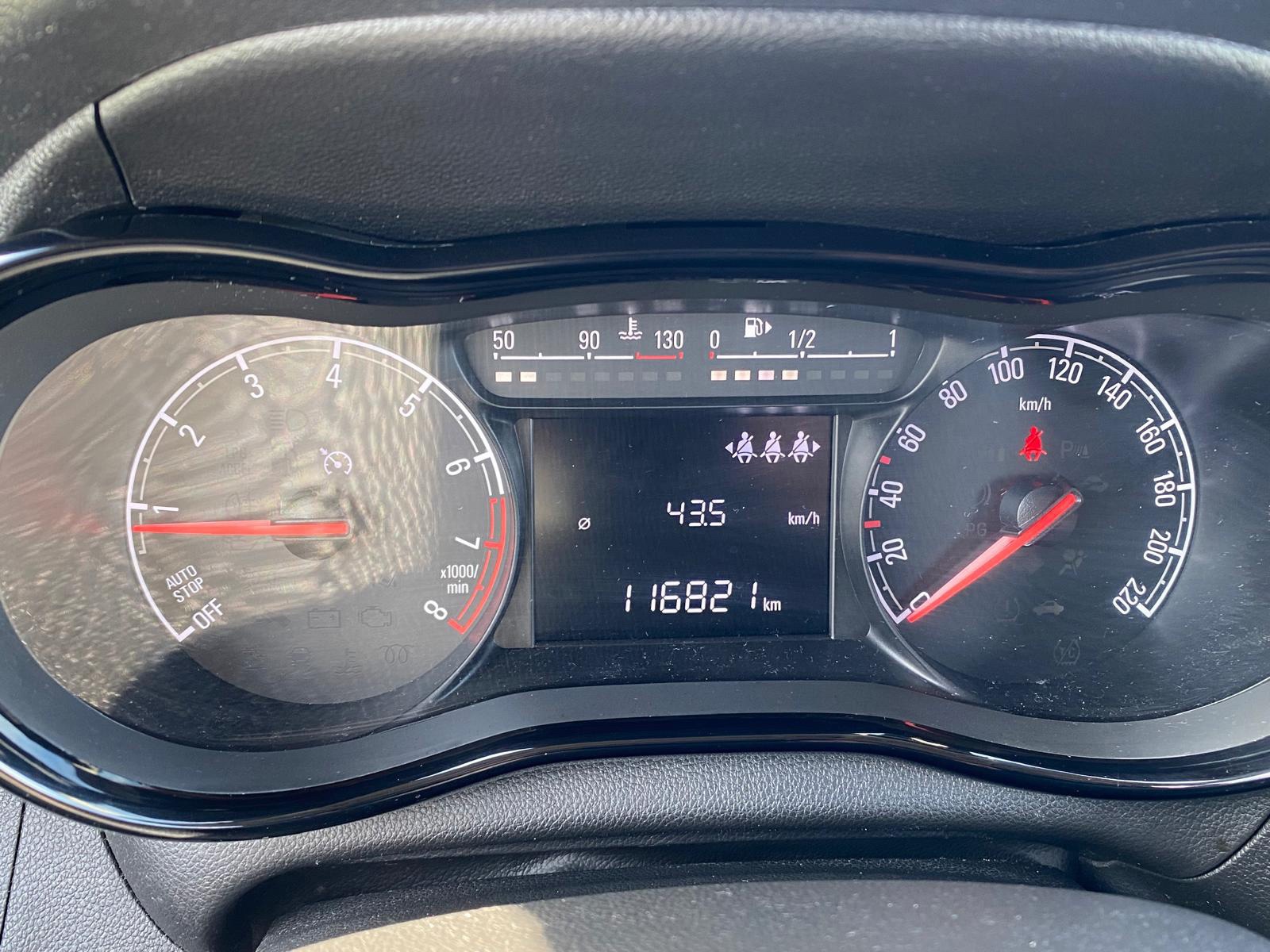 Opel Karl 1.0 ecoFLEX 120 Jaar Edition 5DRS (2019), foto 10