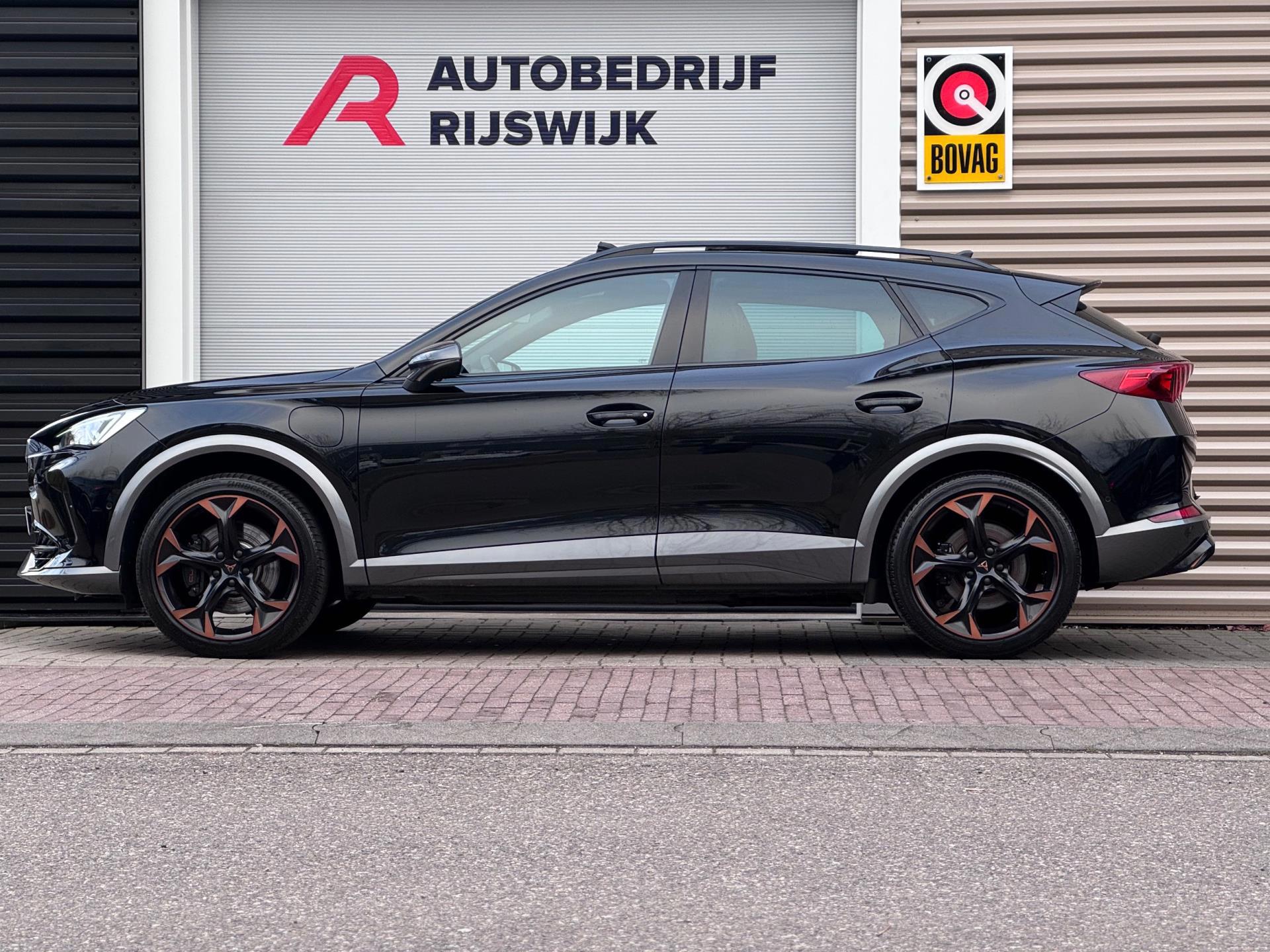 CUPRA Formentor 1.4 e-Hybrid VZ Performance (2022), foto 2