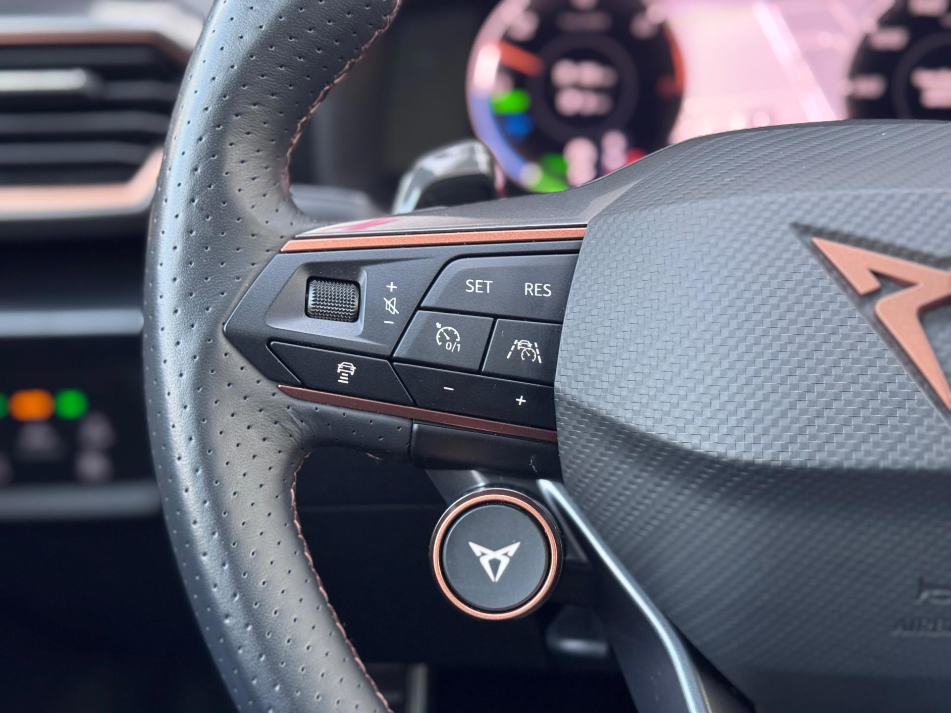 CUPRA Formentor 1.4 e-Hybrid VZ Performance (2022), foto 16