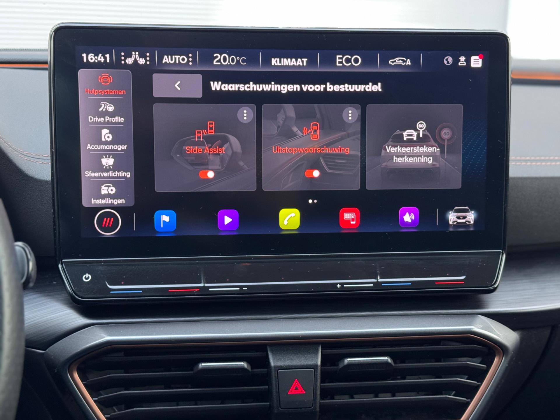 CUPRA Formentor 1.4 e-Hybrid VZ Performance (2022), foto 21