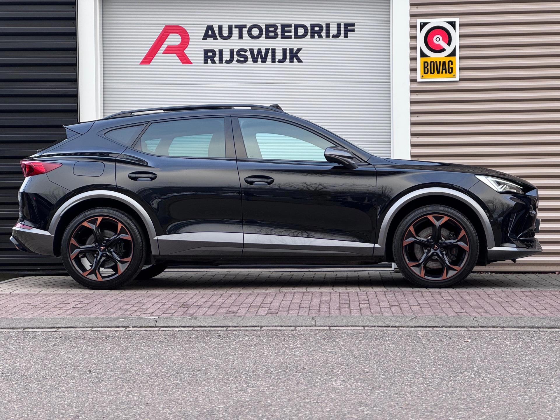 CUPRA Formentor 1.4 e-Hybrid VZ Performance (2022), foto 5