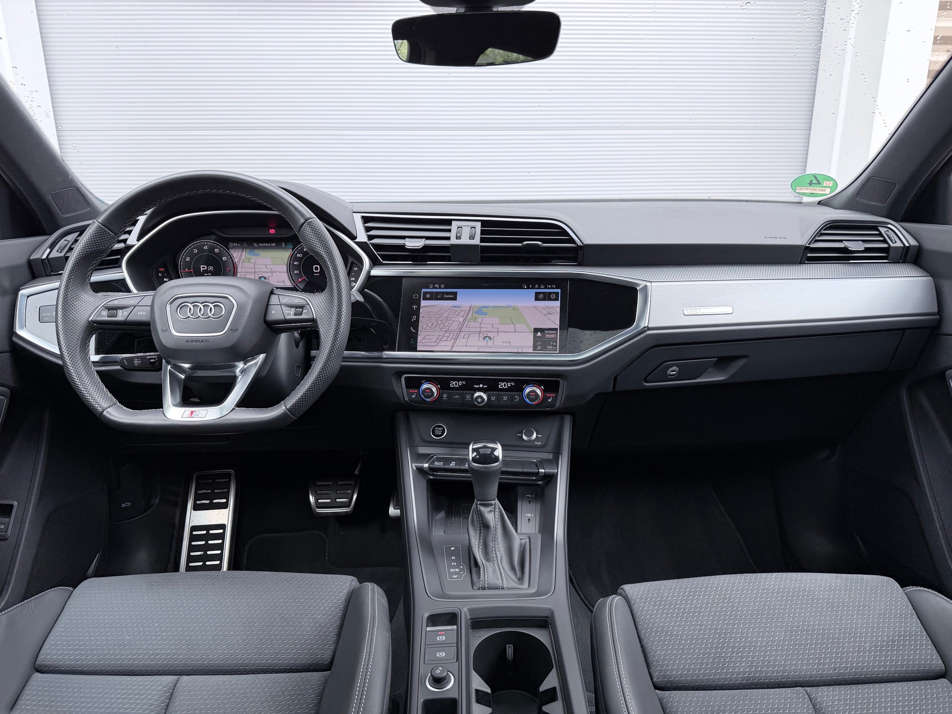 Audi Q3 Sportback 35 TFSI S Edition Competition (2024), foto 12