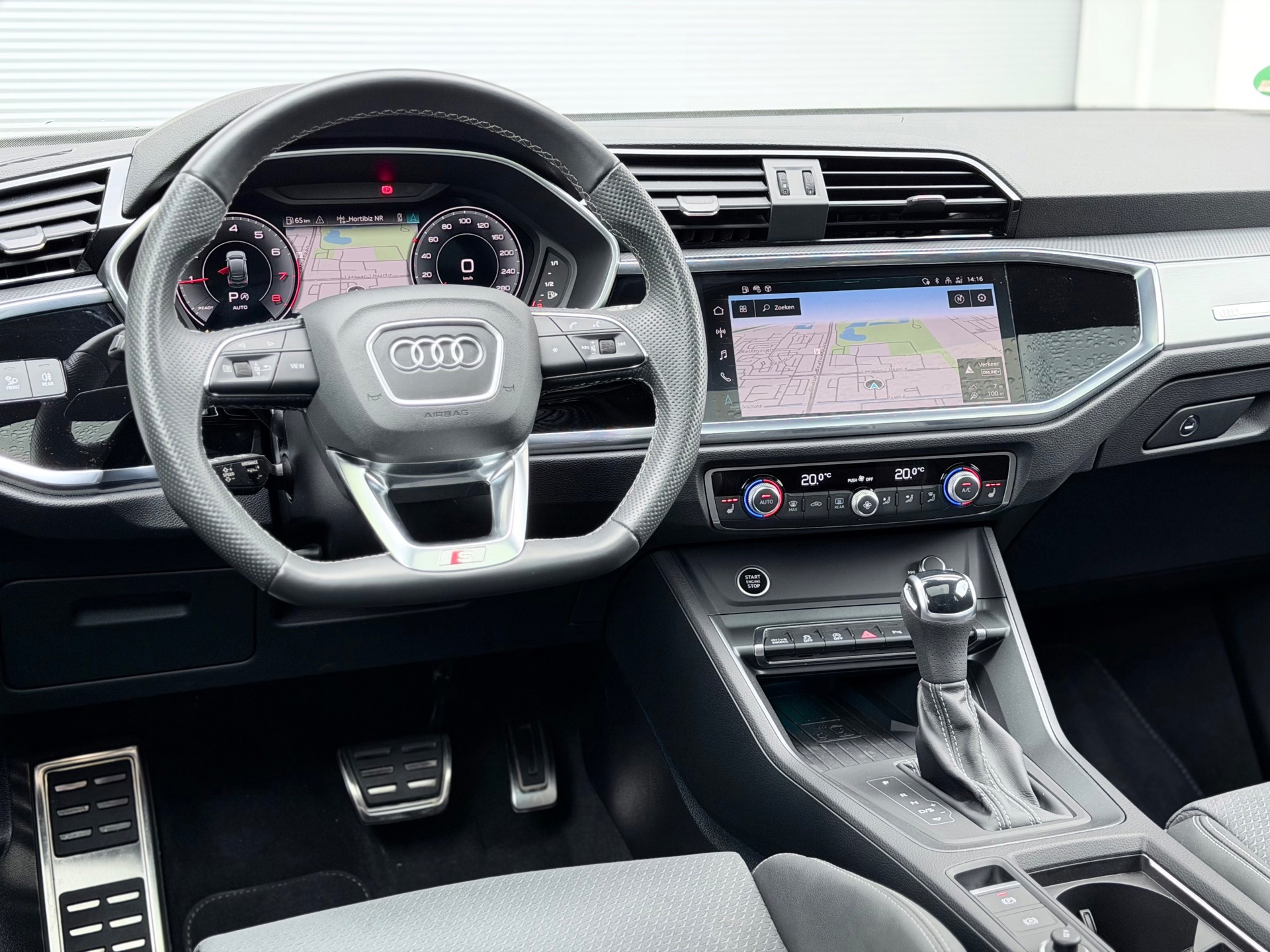 Audi Q3 Sportback 35 TFSI S Edition Competition (2024), foto 14