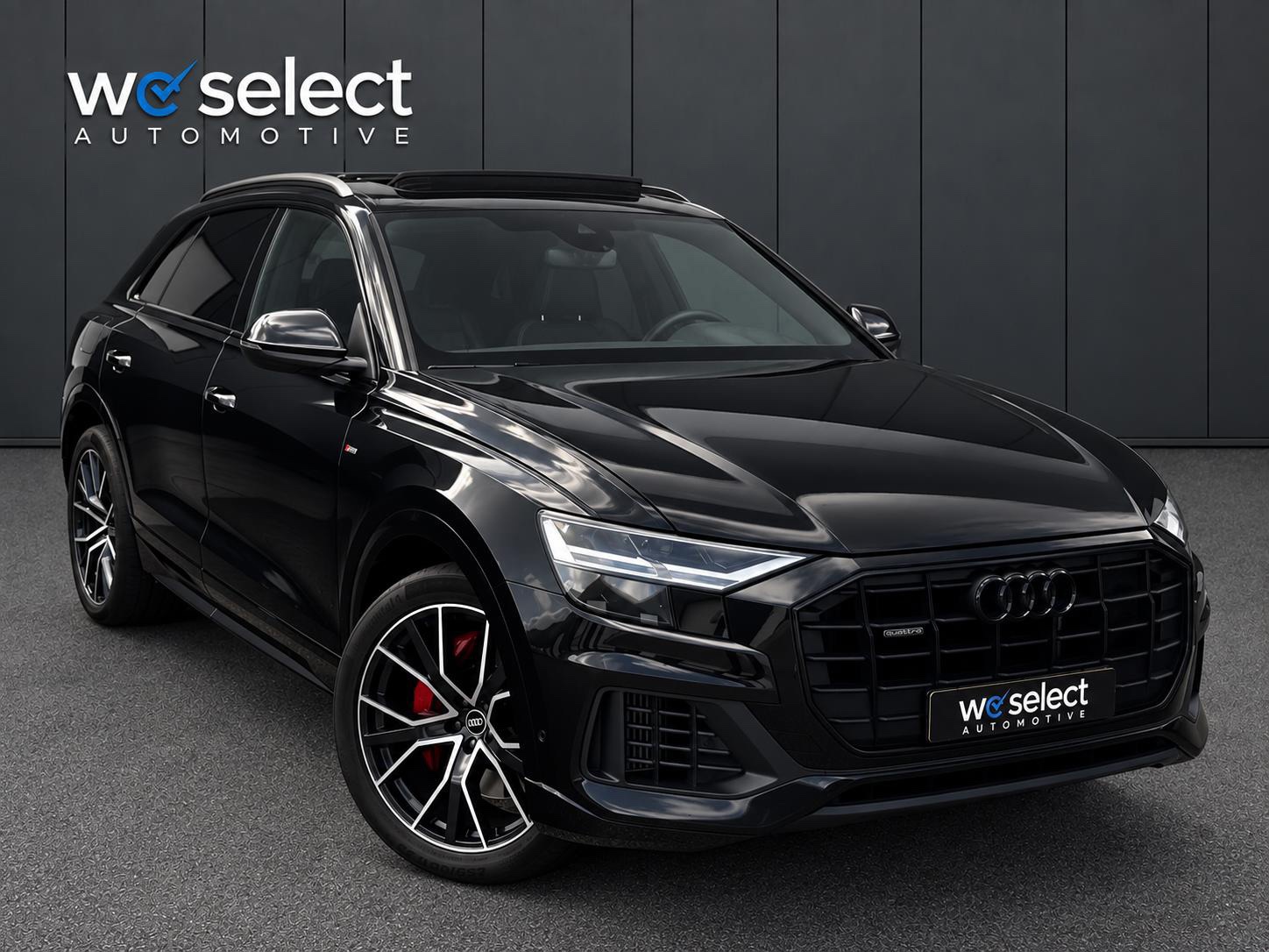 Audi Q8 55 TFSI e quattro S-Line Pro (2021), foto 1