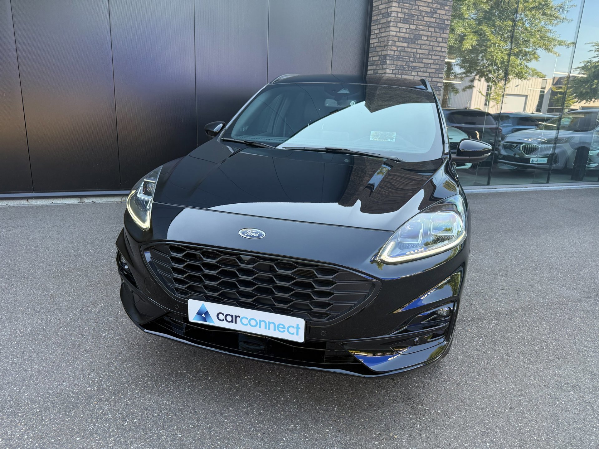 Ford Kuga 2.5 225pk PHEV ST-Line X (2022), foto 3